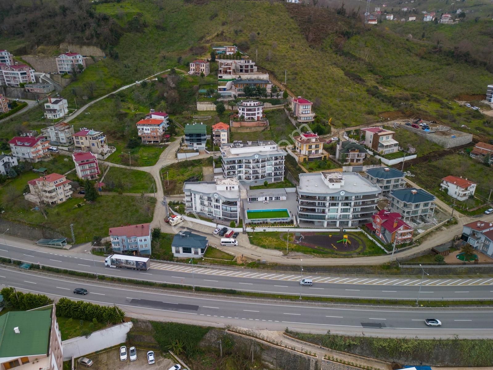 Bulancak Parkflora Evleri'nde Satılık 5+1 Bahçe Katı Lüks Daire - Görsel 13