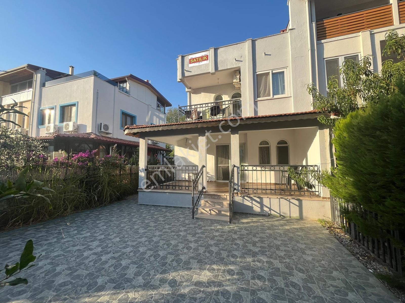 Fethiye Koca Çalışta Satılık Tripleks İkiz Villa - Görsel 32