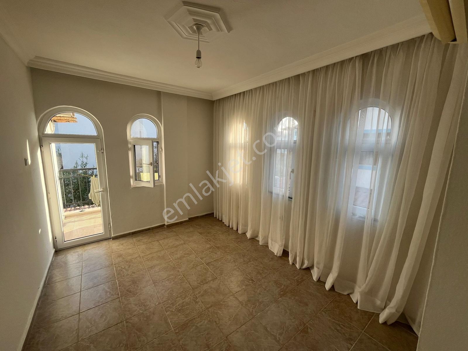 Fethiye Koca Çalışta Satılık Tripleks İkiz Villa - Görsel 13