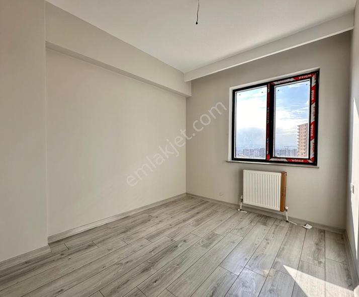 Yenimahalle Susuz Cumhuriyet Göksu Satılık 4+1 Lüks Daire - Görsel 12