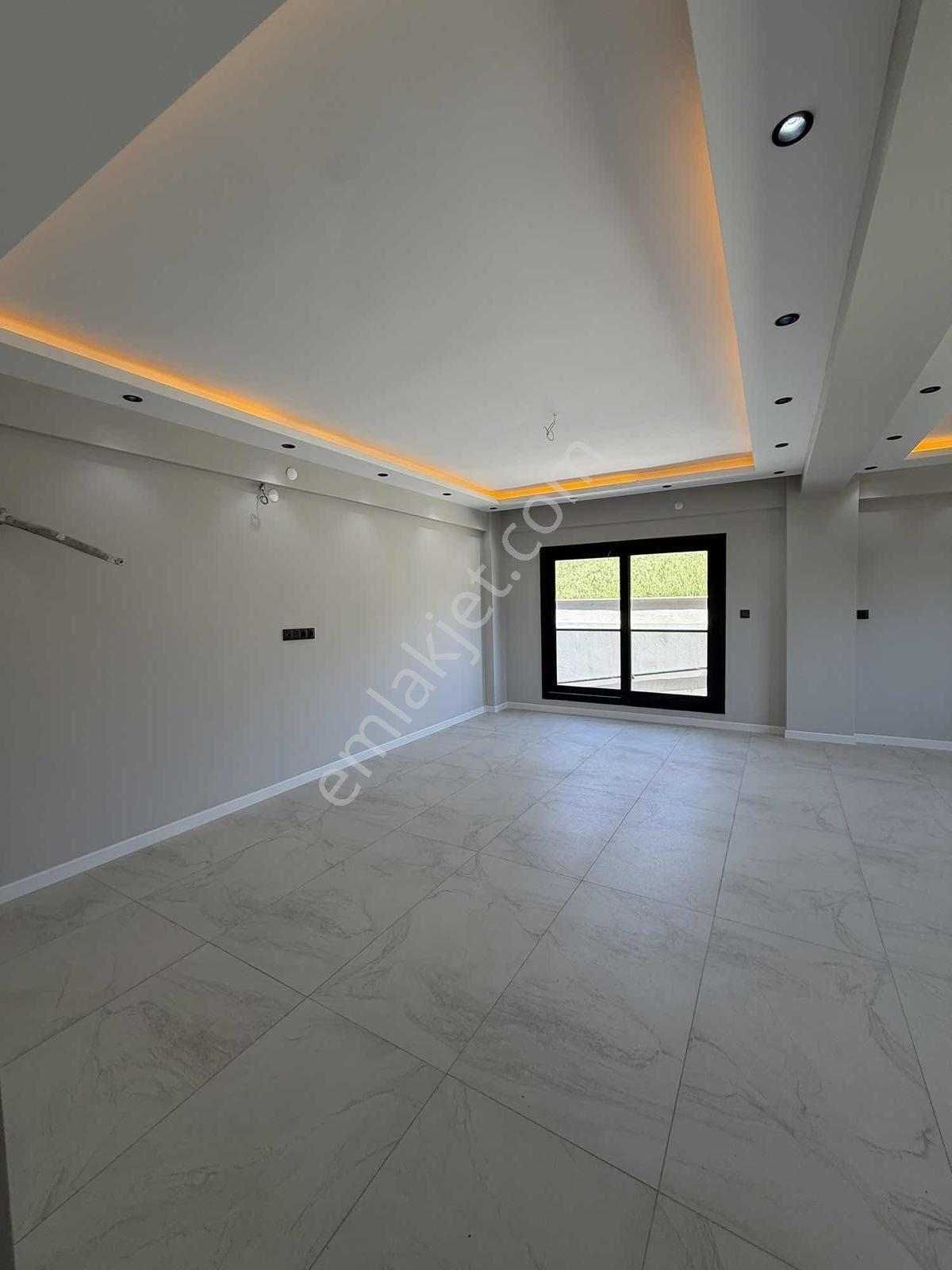Bergama'nın En Prestijli Bölgesinde Satılık 3+1 Villa - Görsel 18