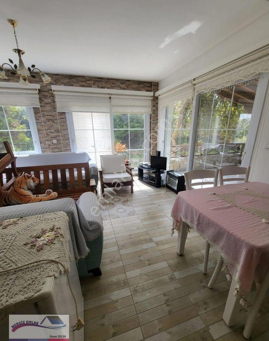 Adabükü Başko Sitesinde 4+1 Geniş Bahçeli Satılık Yazlık - Görsel 31
