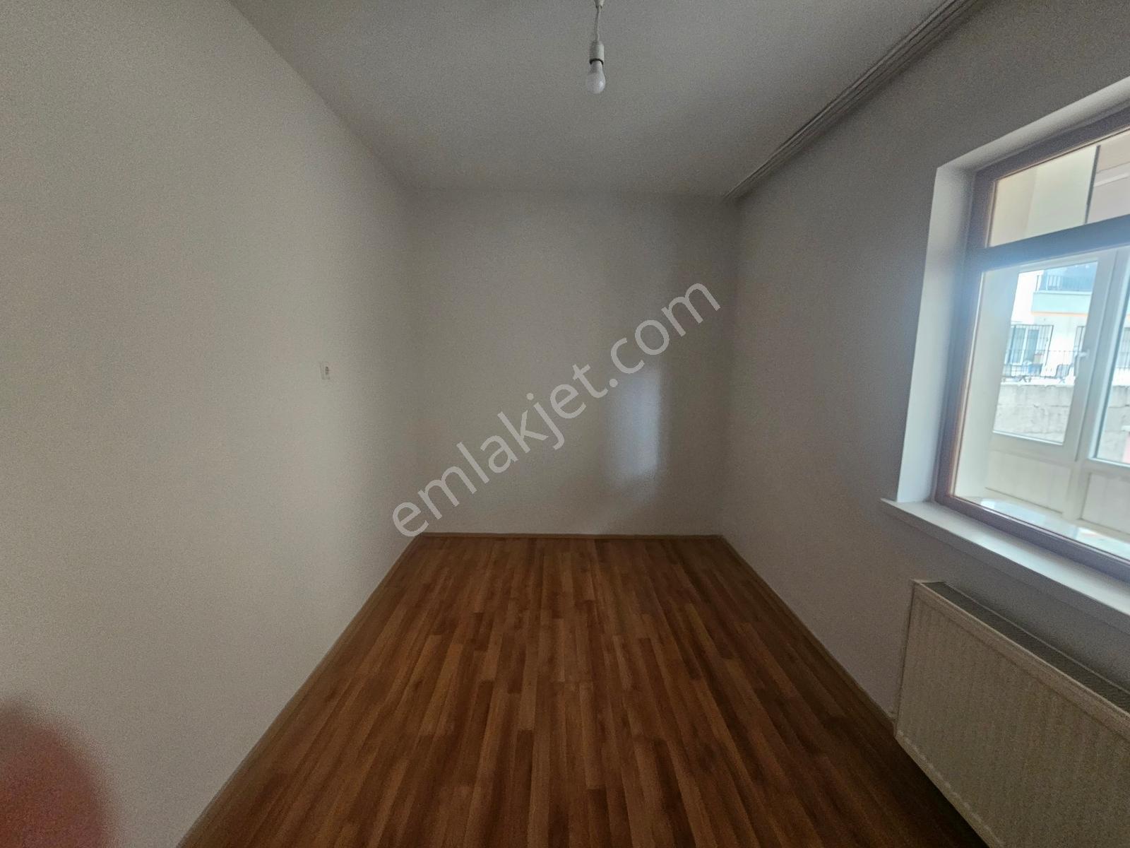 Şimşek Emlak Fırsat Dairesi Özlem Cd. 2.kat 2 Balkonlu 3+1 110m2 - Görsel 29