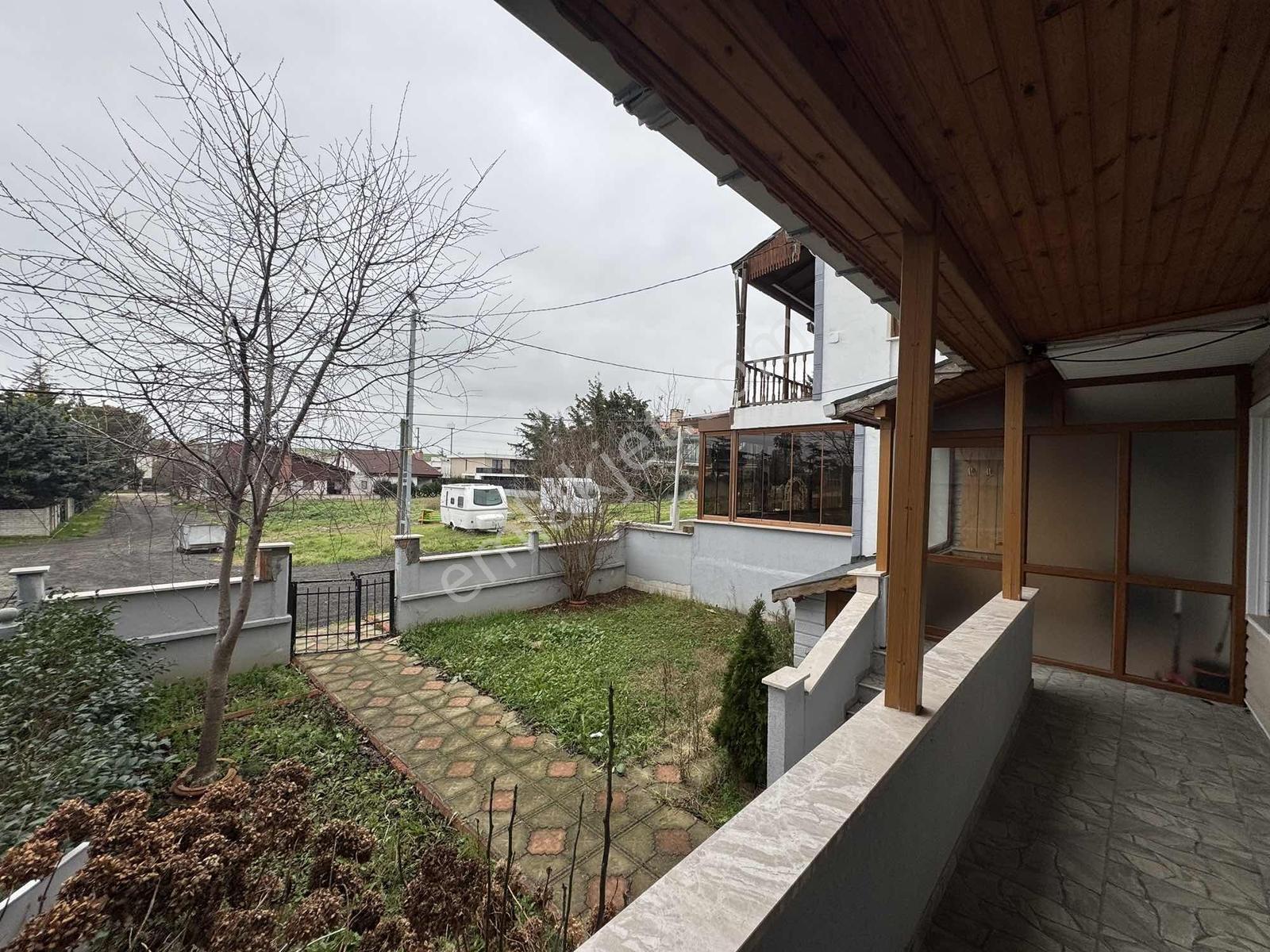 Silivri Altınorak Sitesi Satılık 4+1 Tripleks Villa - Görsel 29