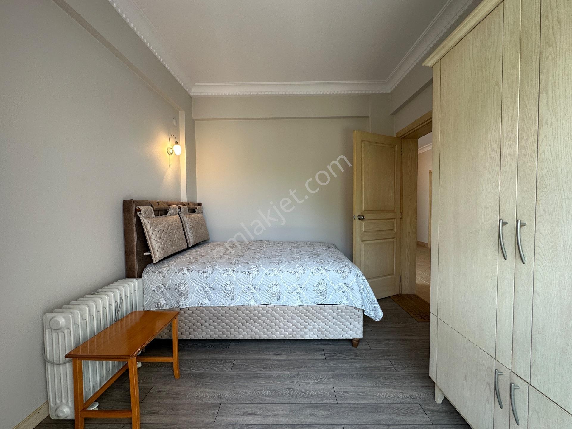Çeşme Alaçatı Çarşıya Yakın 1 Dönüm Arsa İçerisnde Satılık Villa - Görsel 31