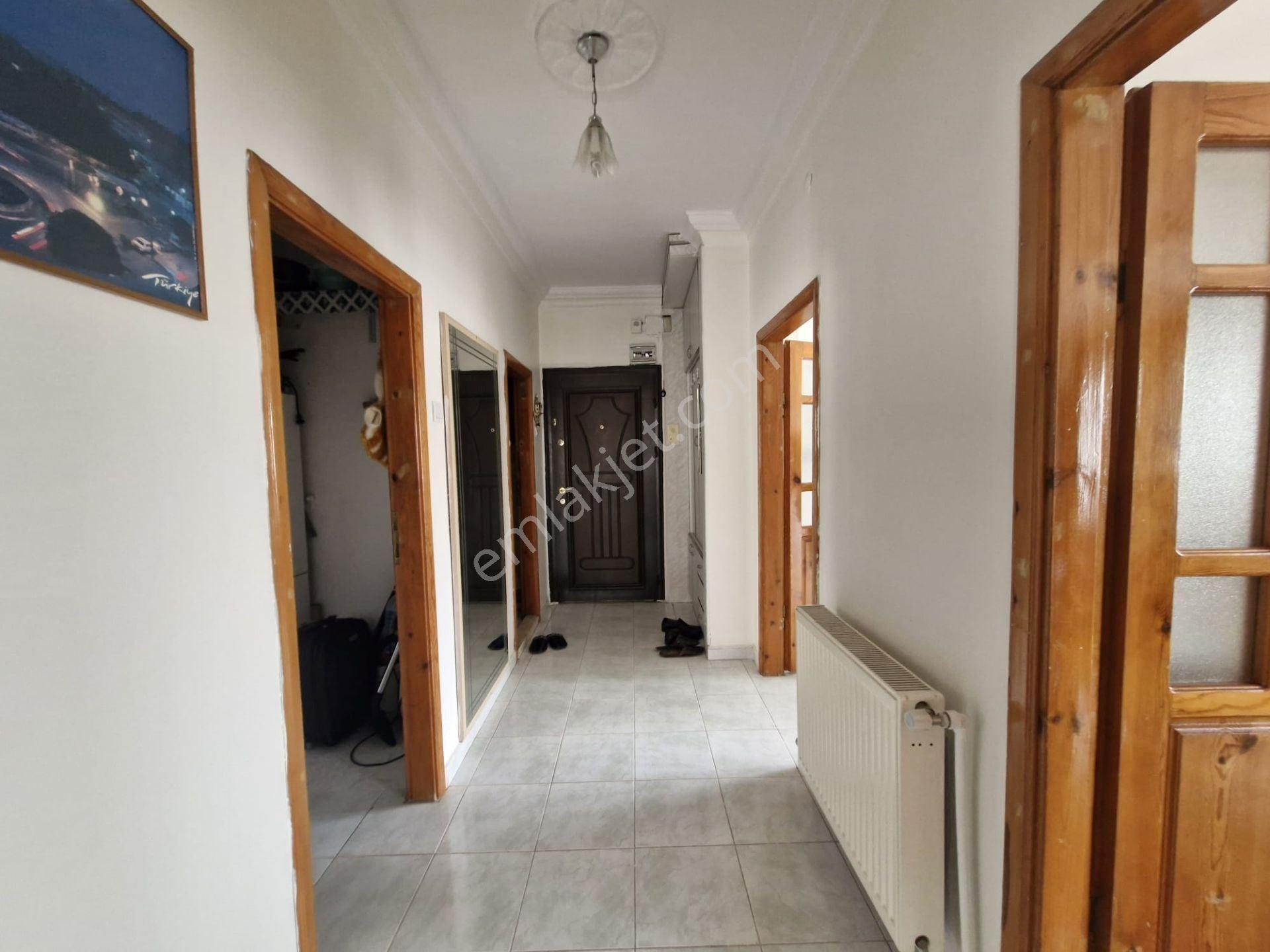 Bahçelievler Mahallesi M.akif Ersoy 1.cadde Üzeri Bakımlı 3+1 Daire - Görsel 15