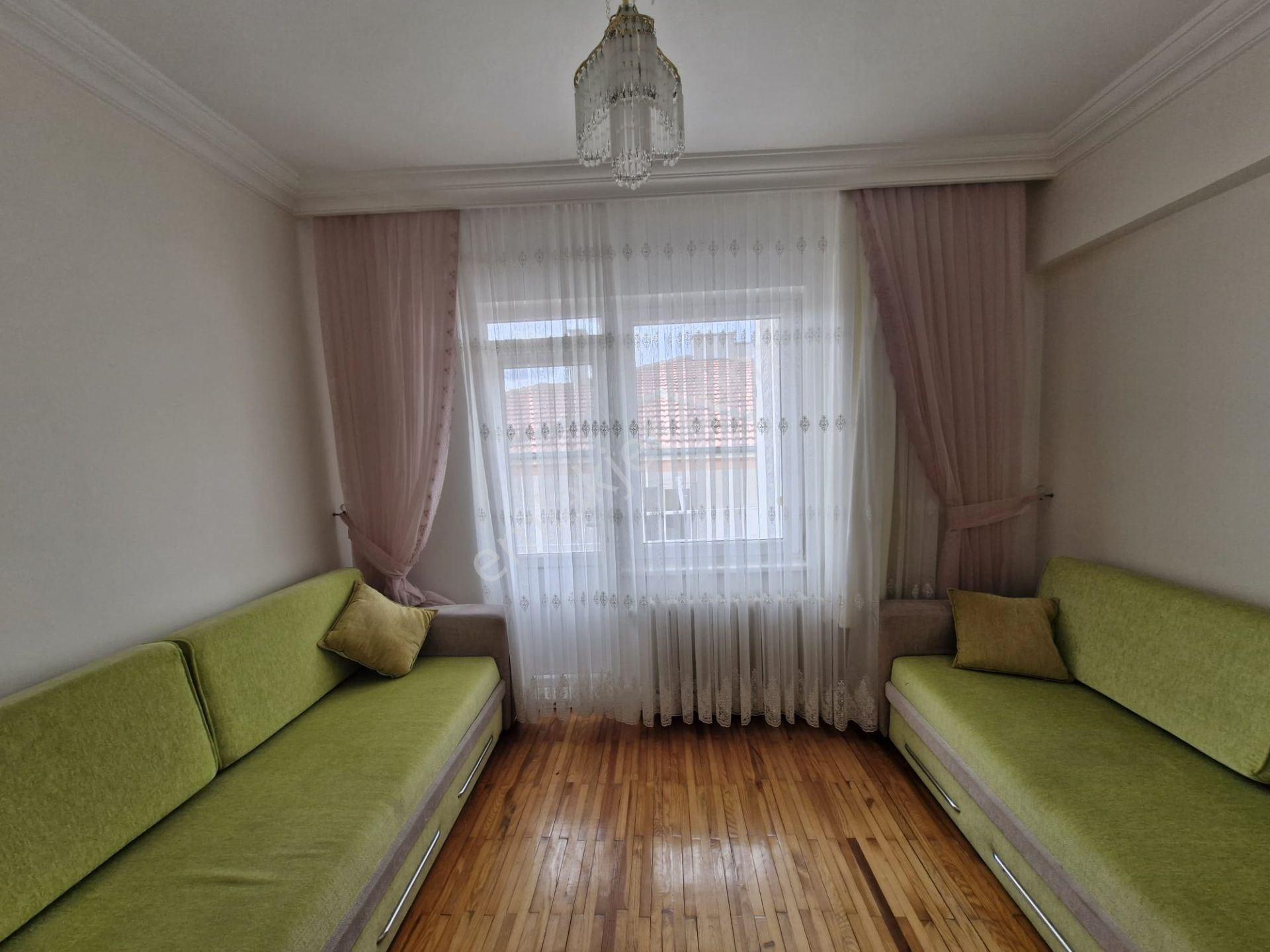 Bahçelievler Mahallesi M.akif Ersoy 1.cadde Üzeri Bakımlı 3+1 Daire - Görsel 20