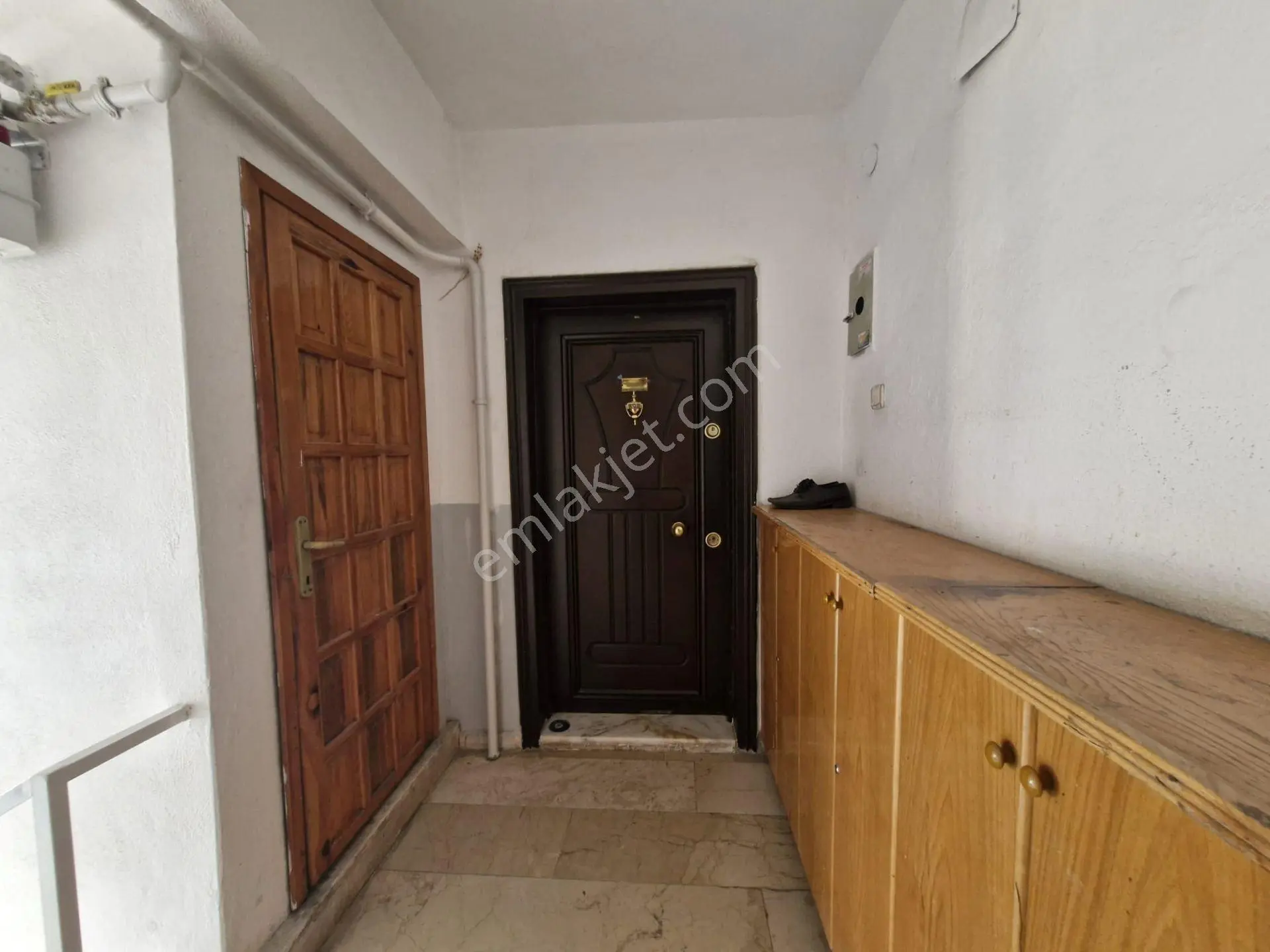 Bahçelievler Mahallesi M.akif Ersoy 1.cadde Üzeri Bakımlı 3+1 Daire - Görsel 2