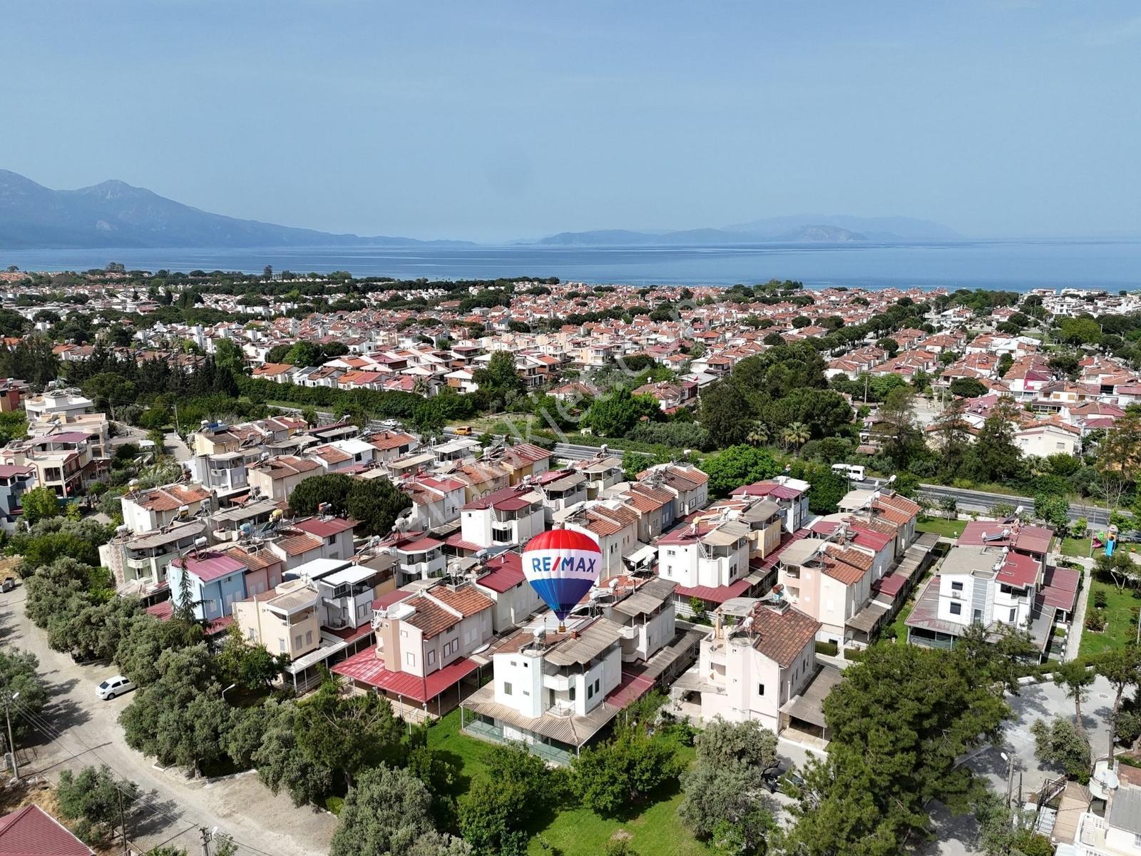 Kuşadası Sertaç Sitesi'nde Satılık 4+1 Villa - Görsel 15