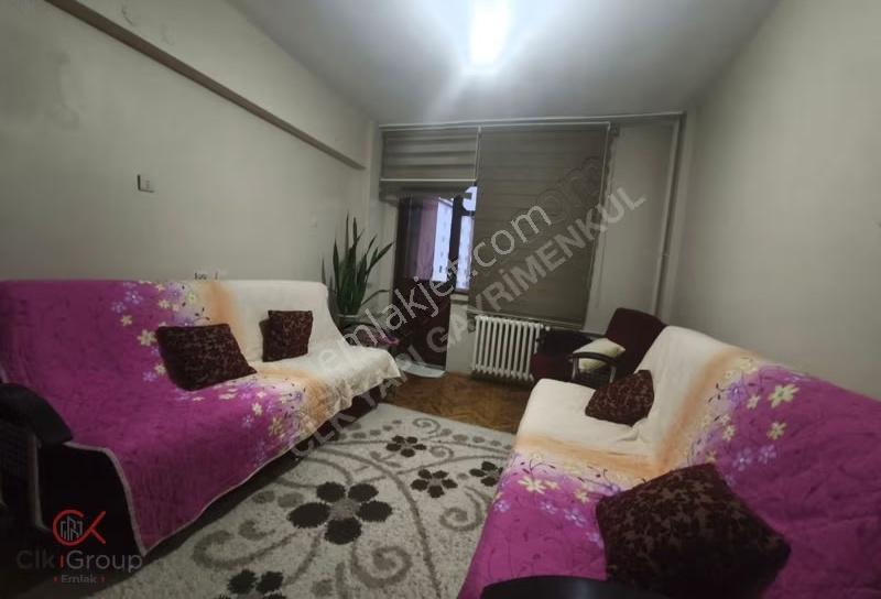 Clk Gm'den Adliye Sarayı Karşısı 3+1 Satılık Daire - Görsel 15