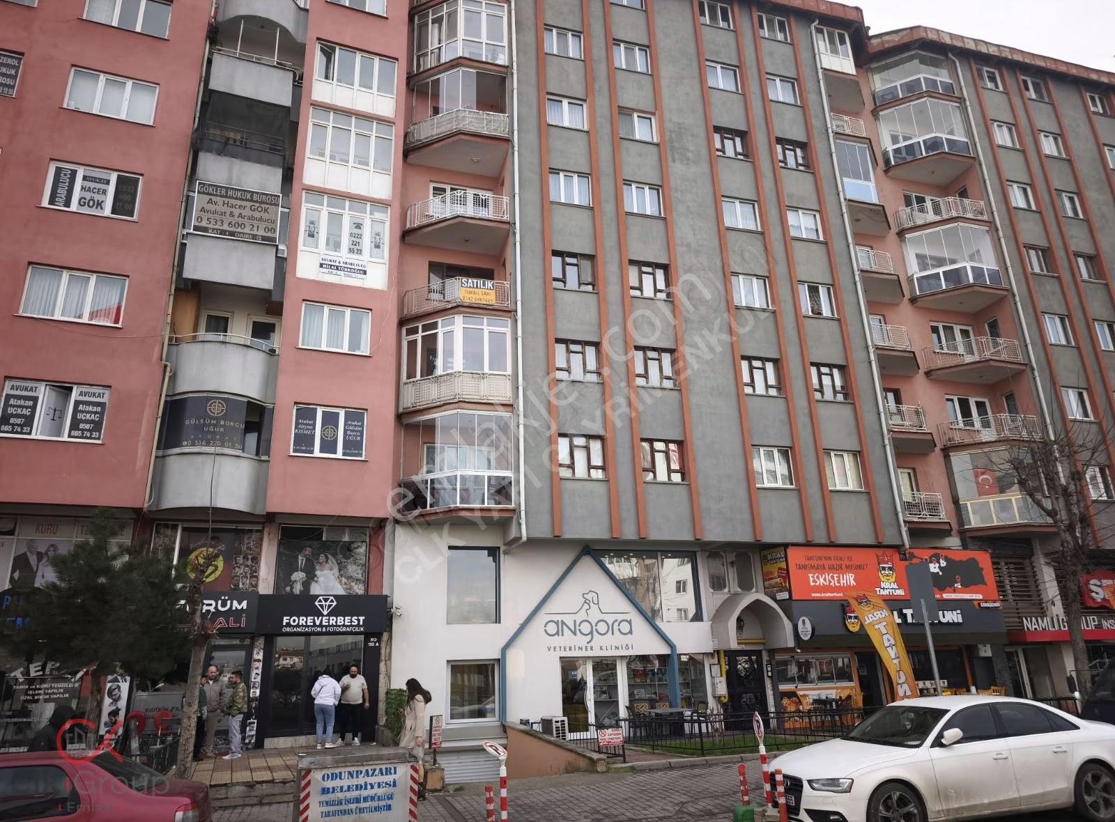 Clk Gm'den Adliye Sarayı Karşısı 3+1 Satılık Daire - Görsel 9