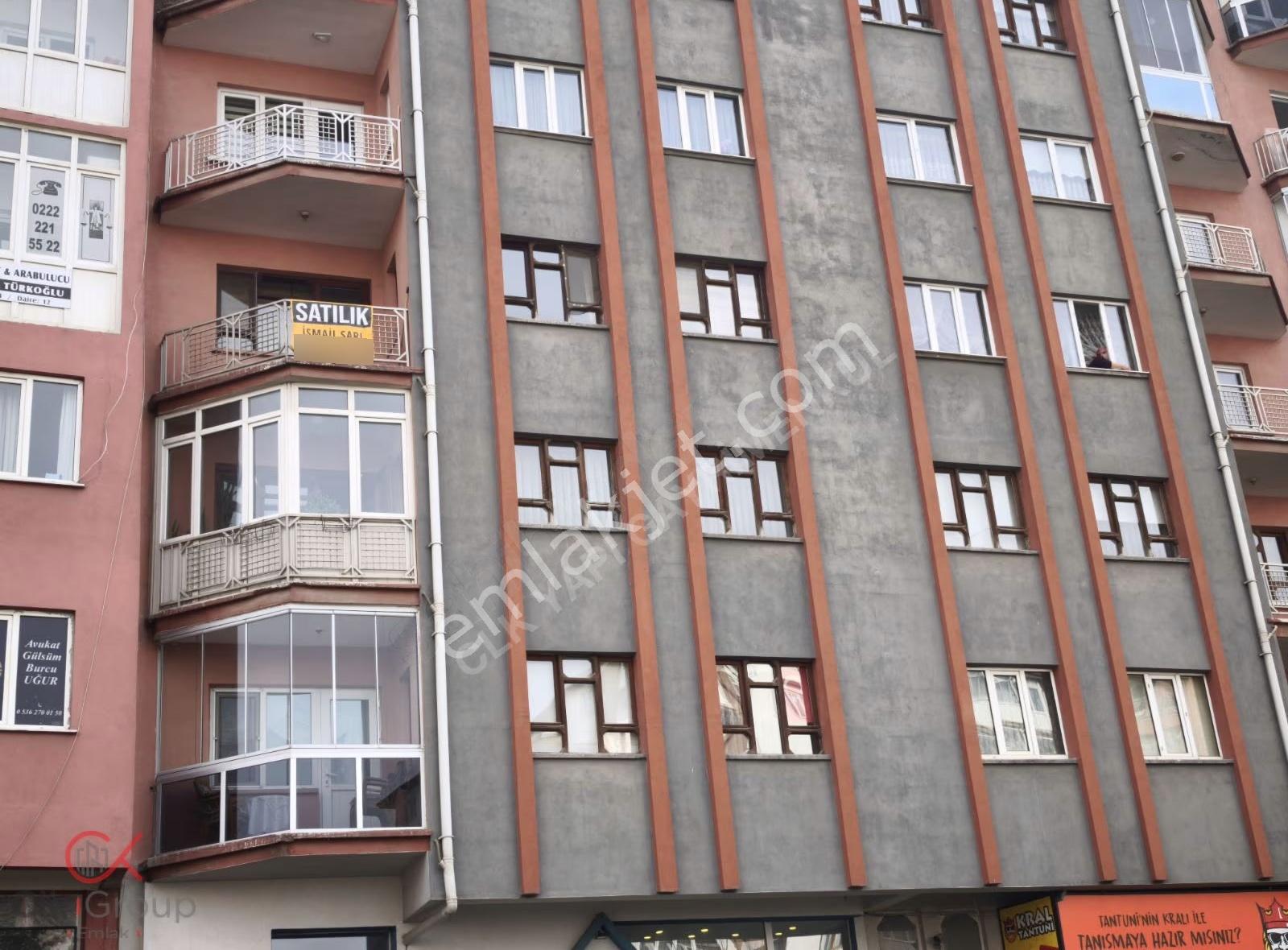Clk Gm'den Adliye Sarayı Karşısı 3+1 Satılık Daire - Görsel 13