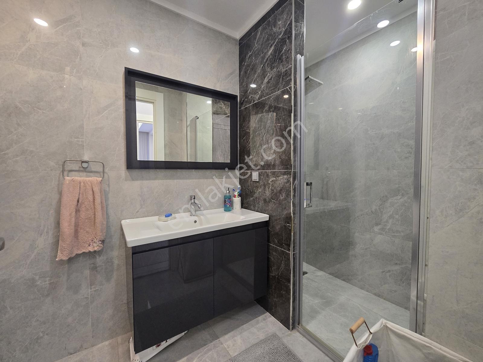 Rw Nest'ten Batıkent Mh Site İçi, Şahsi Garajlı Satılık Lüks 2+1 - Görsel 23