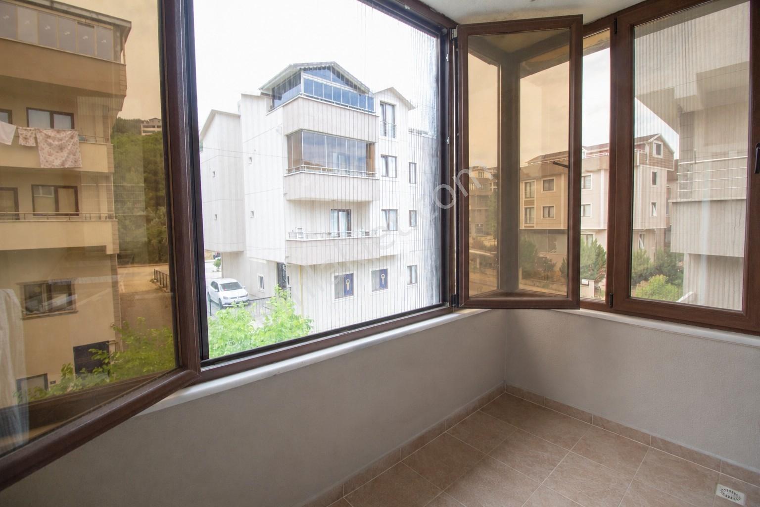 Çalı Gümüşlükte Geniş Kullanımlı 4+2 Dubleks Daire - Görsel 16