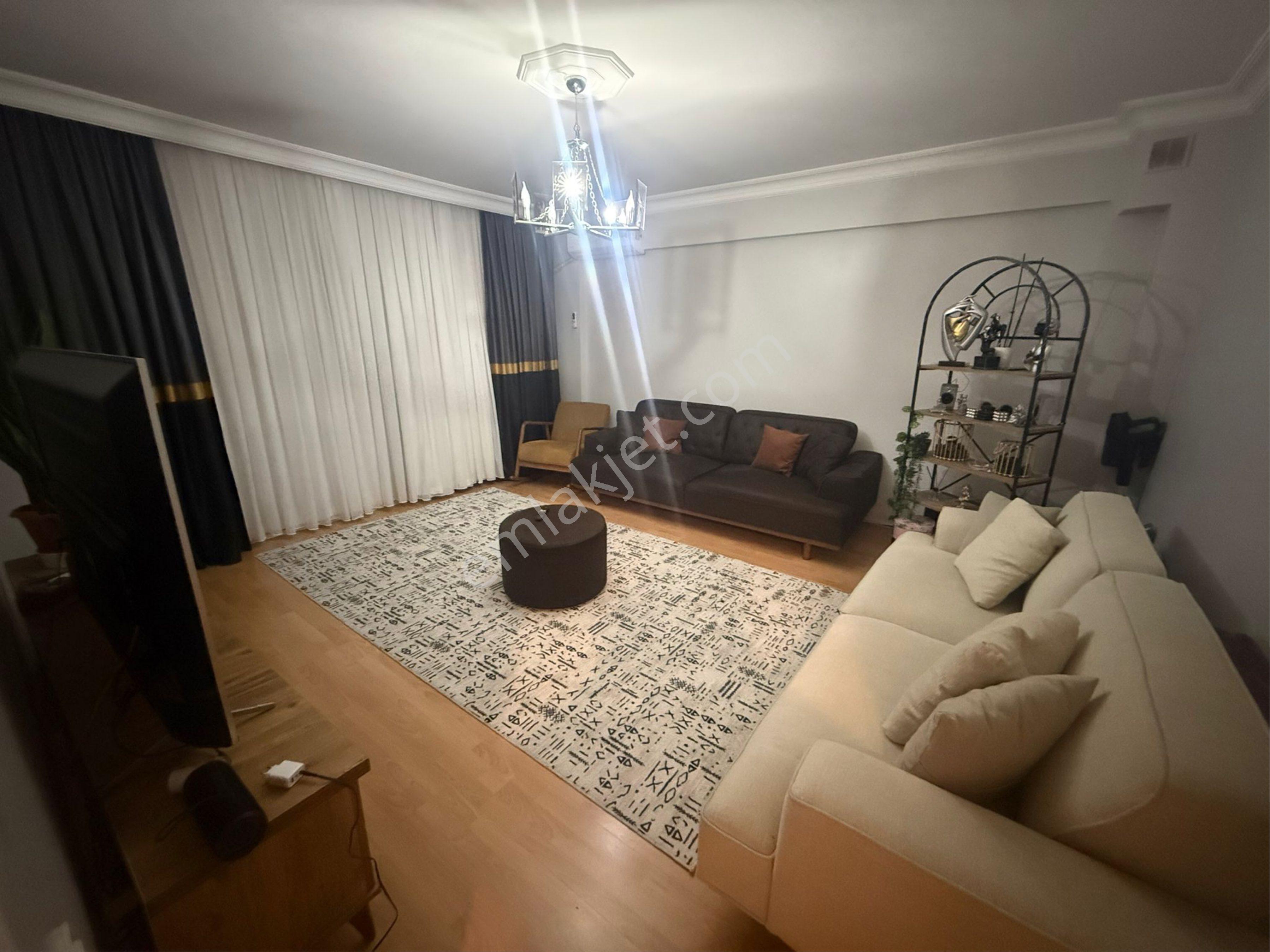 Fatih Kocamustafapaşa Cadde Üzeri Temiz Daire