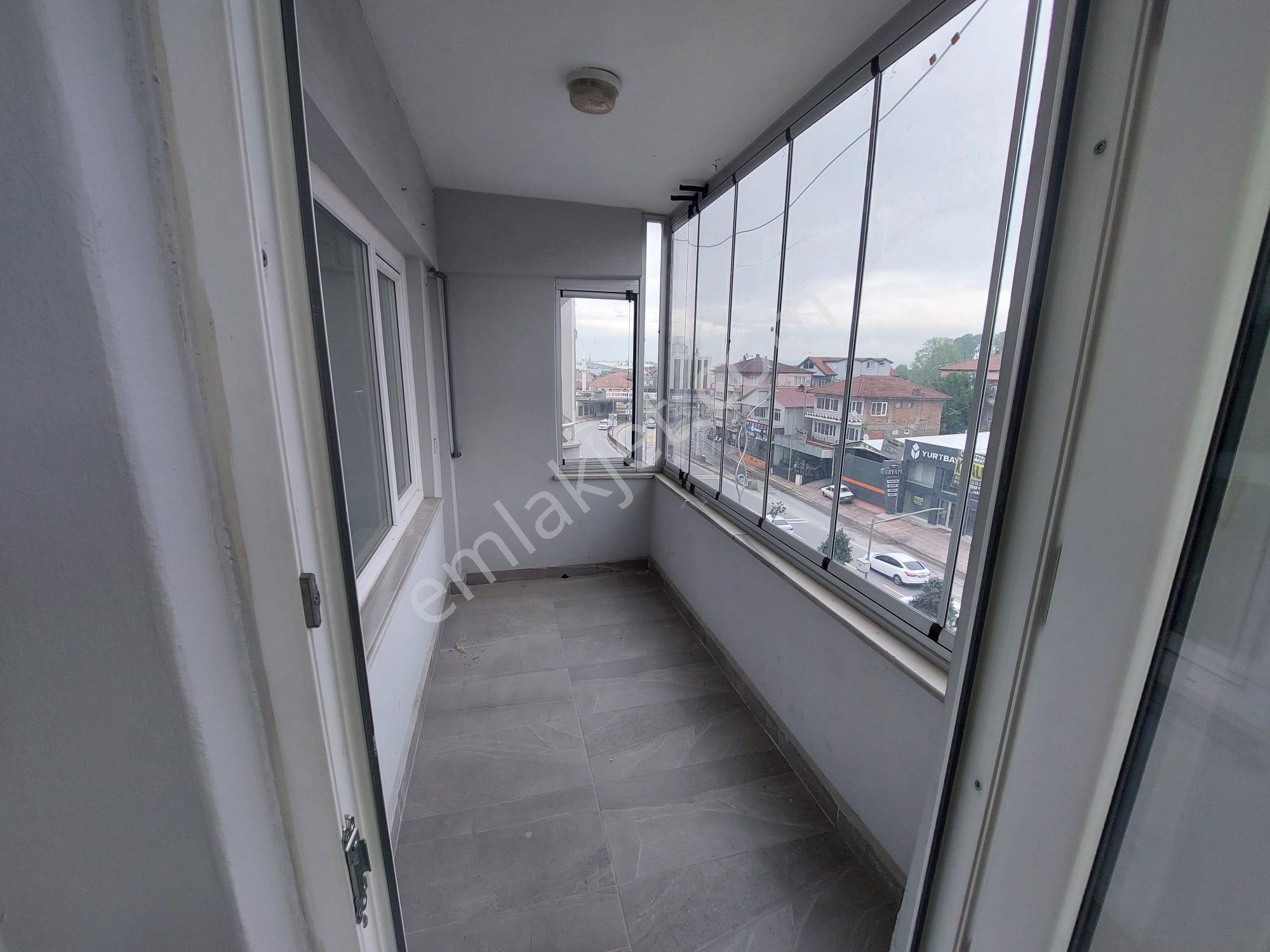 Re/max Dan Adapazarı Tek Yokuşunda Yenilenmiş 3+1 Satılık Daire - Görsel 12