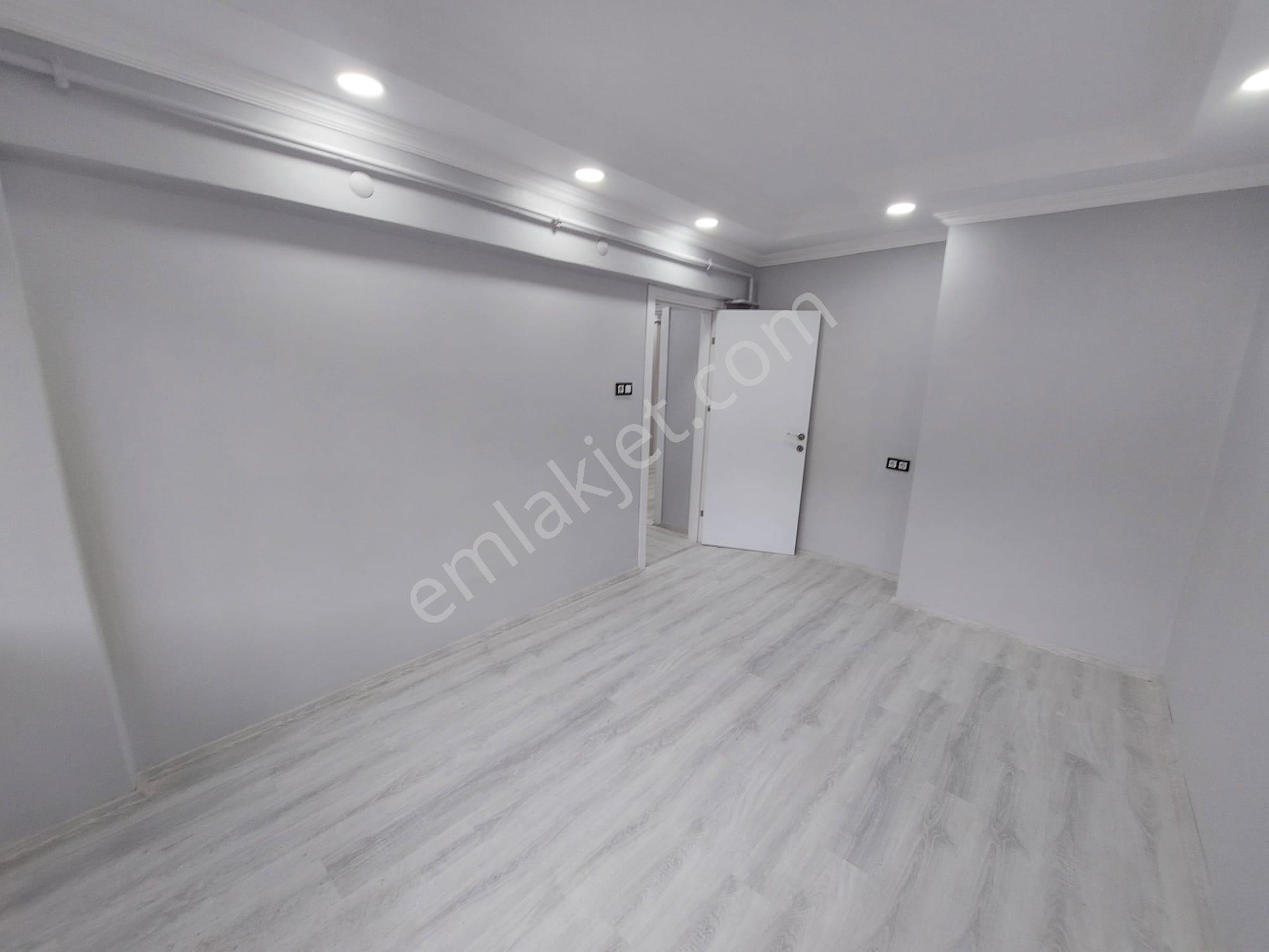 Re/max Dan Adapazarı Tek Yokuşunda Yenilenmiş 3+1 Satılık Daire - Görsel 16