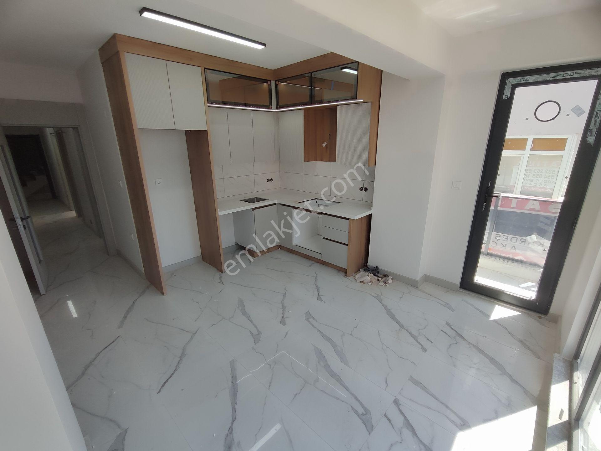 Kardeşten İkizçay'da Denize 50 Mt. Doğalgazlı Ara Kat Ön Cephe Sıfır 2+1 Lüks Daire - Görsel 6