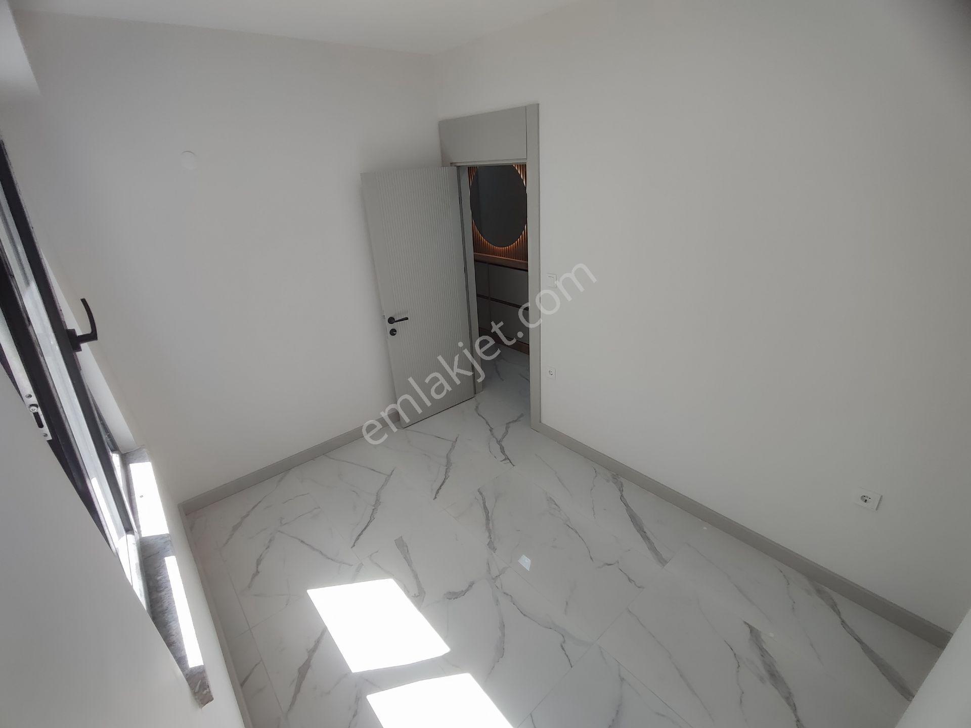 Kardeşten İkizçay'da Denize 50 Mt. Doğalgazlı Ara Kat Ön Cephe Sıfır 2+1 Lüks Daire - Görsel 17