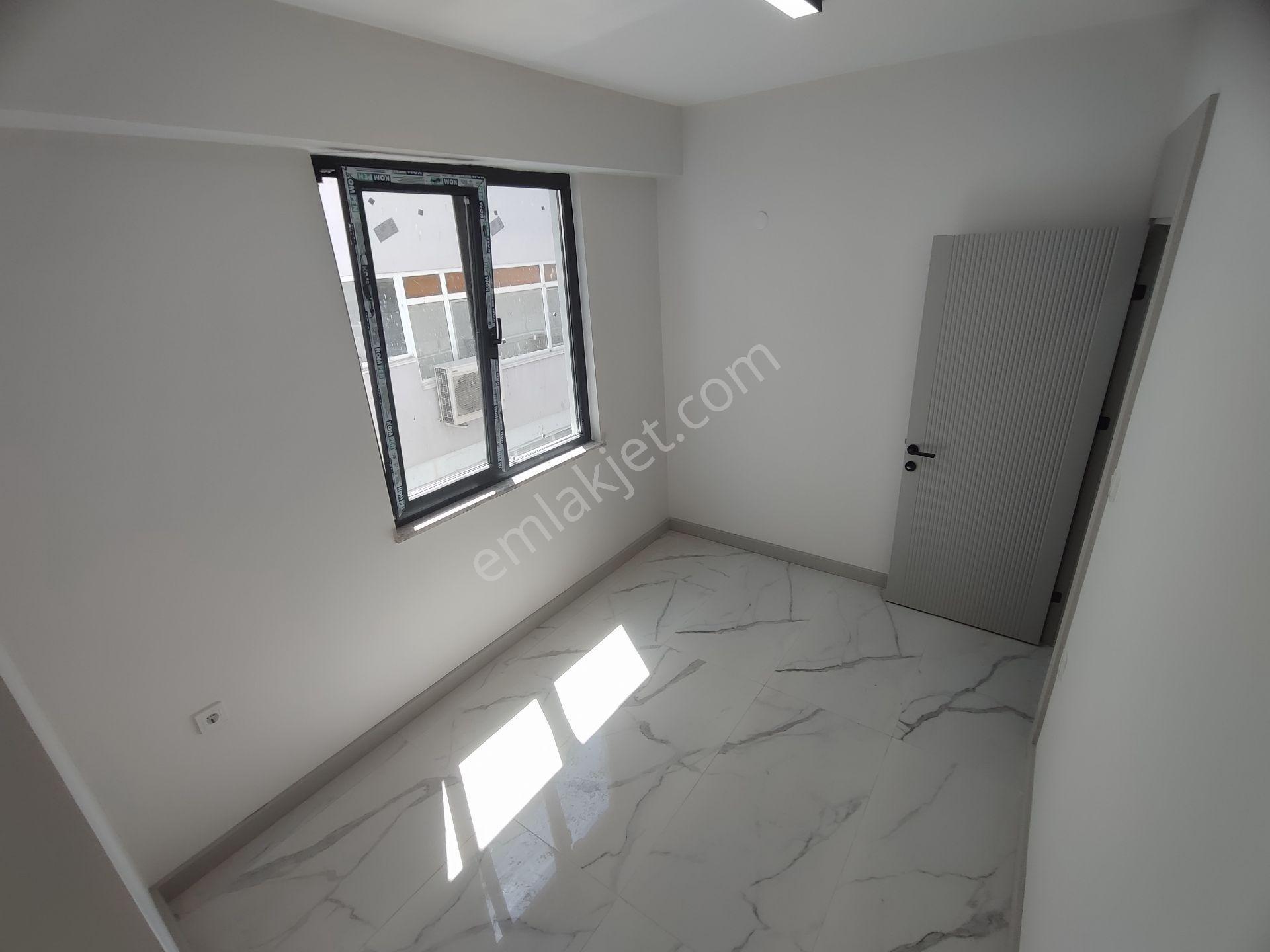 Kardeşten İkizçay'da Denize 50 Mt. Doğalgazlı Ara Kat Ön Cephe Sıfır 2+1 Lüks Daire - Görsel 16