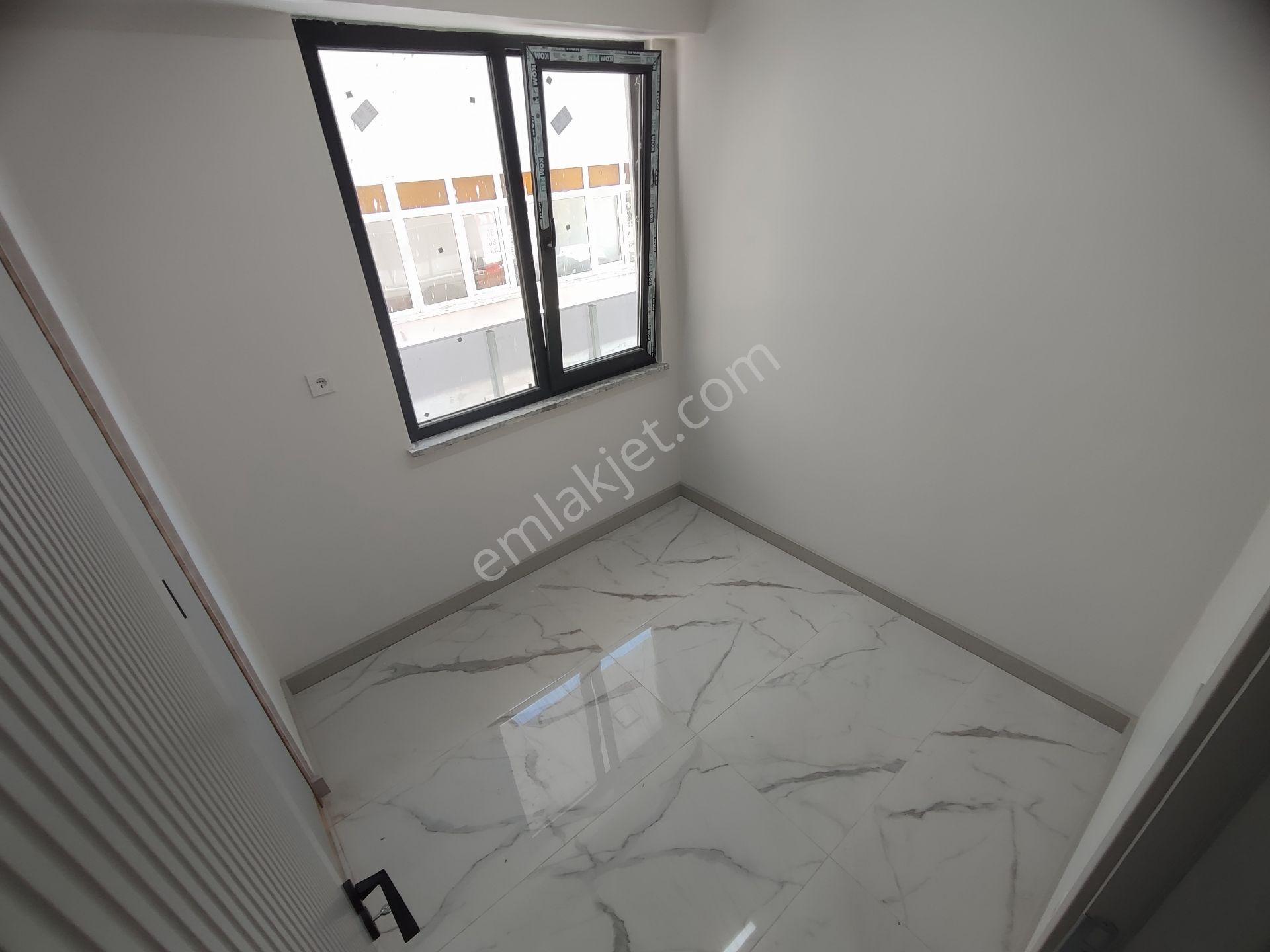 Kardeşten İkizçay'da Denize 50 Mt. Doğalgazlı Ara Kat Ön Cephe Sıfır 2+1 Lüks Daire - Görsel 12