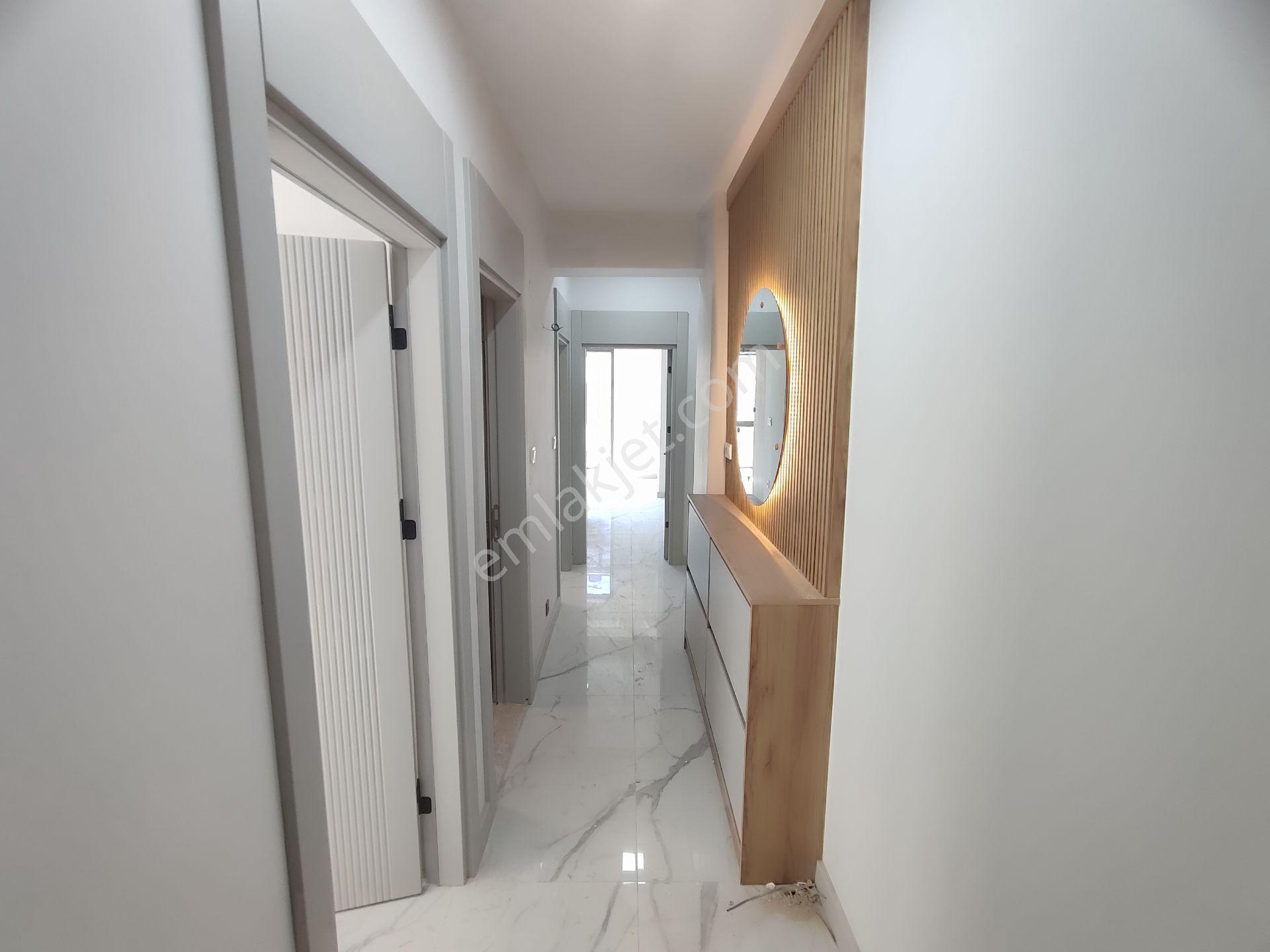 Kardeşten İkizçay'da Denize 50 Mt. Doğalgazlı Ara Kat Ön Cephe Sıfır 2+1 Lüks Daire - Görsel 10
