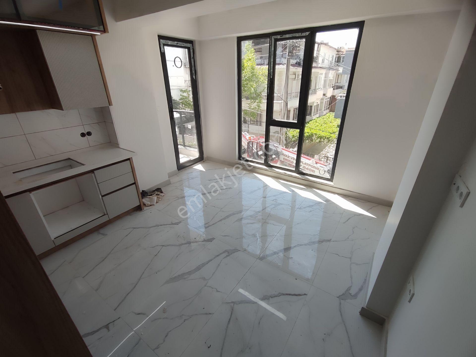 Kardeşten İkizçay'da Denize 50 Mt. Doğalgazlı Ara Kat Ön Cephe Sıfır 2+1 Lüks Daire - Görsel 7
