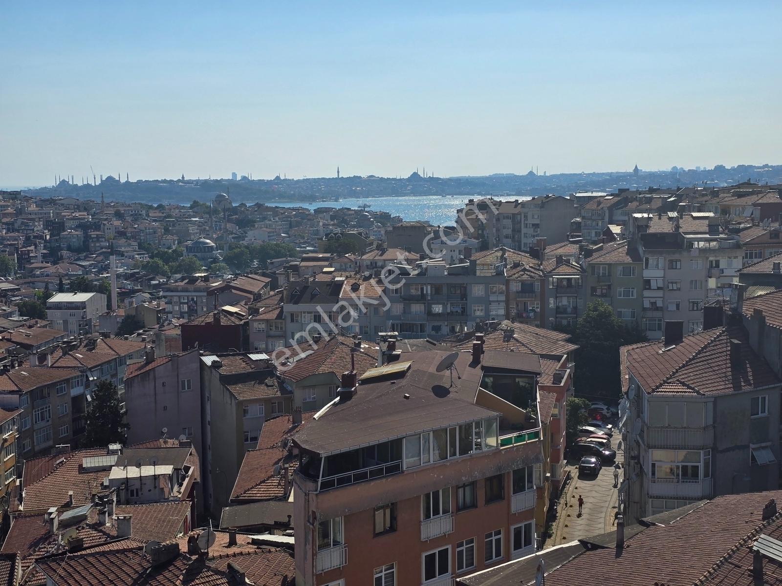 Sıfır Binada Deniz Manzaralı Teraslı Otoparklı 4+2 310 M2 Dublex - Görsel 22