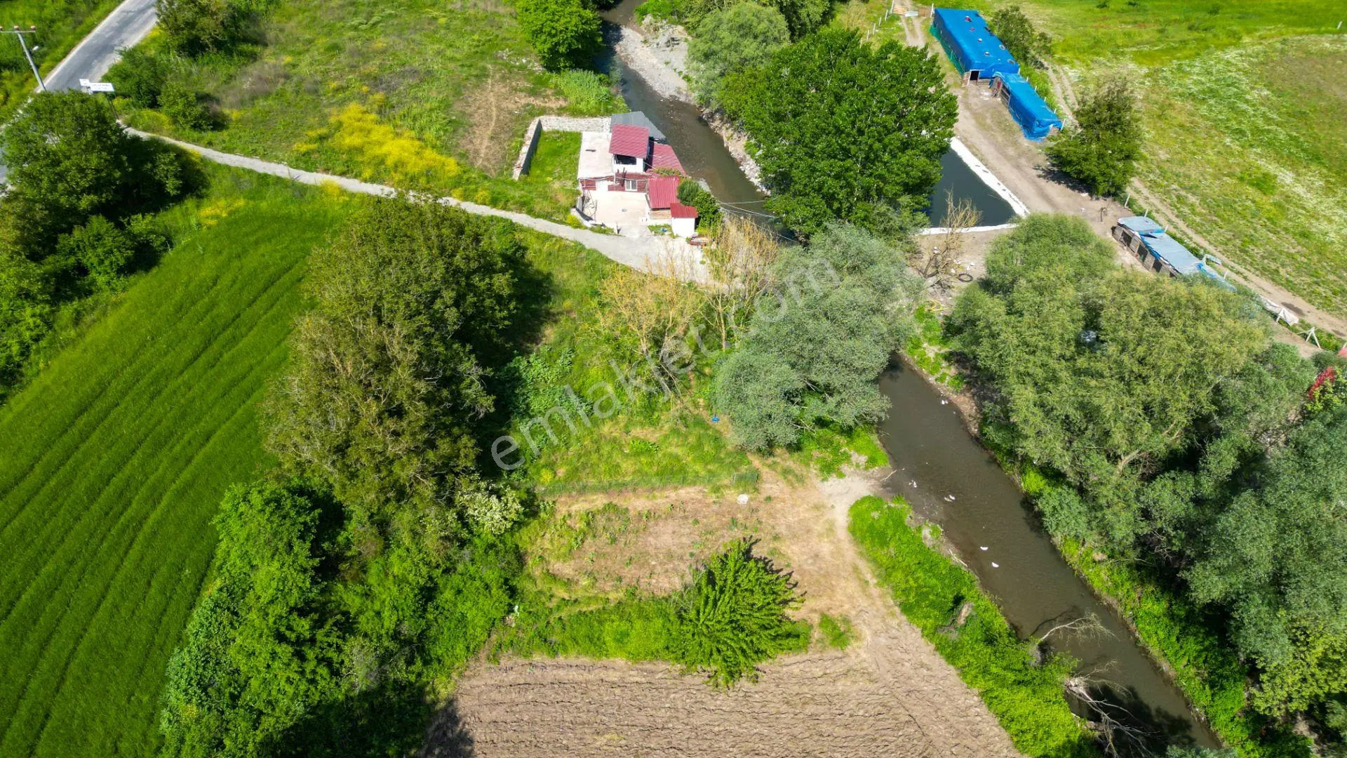 Karamürsel Yalakdere Satılık Dere Kenarı 826 M2 Bahçe - Görsel 2
