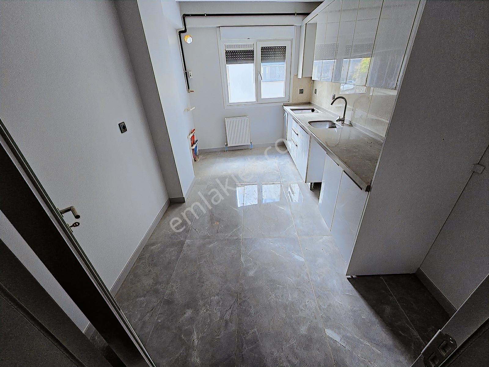 Deluxe 26 ' Dan Sıfır Binada Asansörlü Teraslı 3+2 160 M2 Dublex - Görsel 2