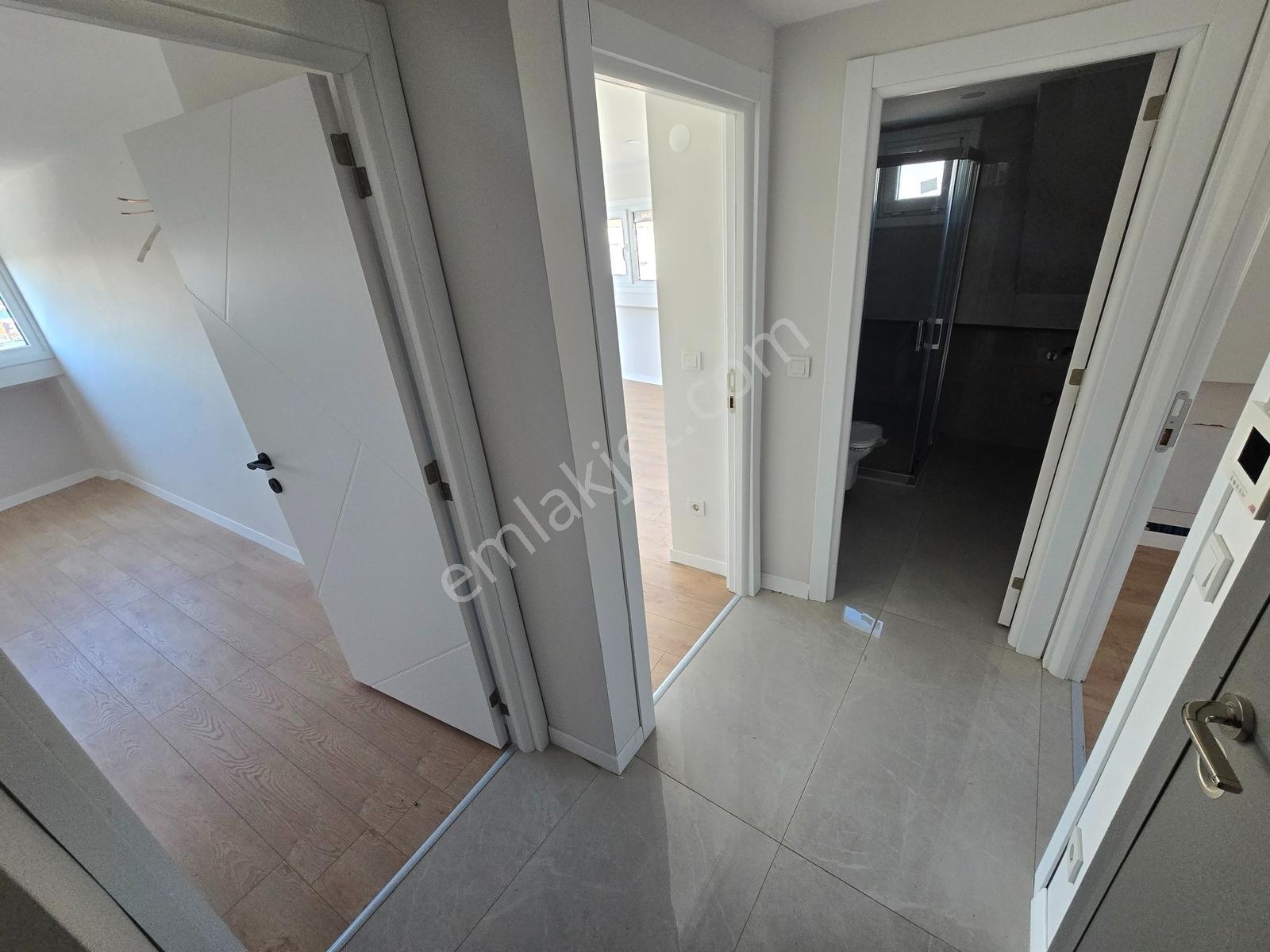 Tam Merkezde Yokuşsuz Deniz Manzaralı Teraslı 3+2 145 M2 Dublex - Görsel 30