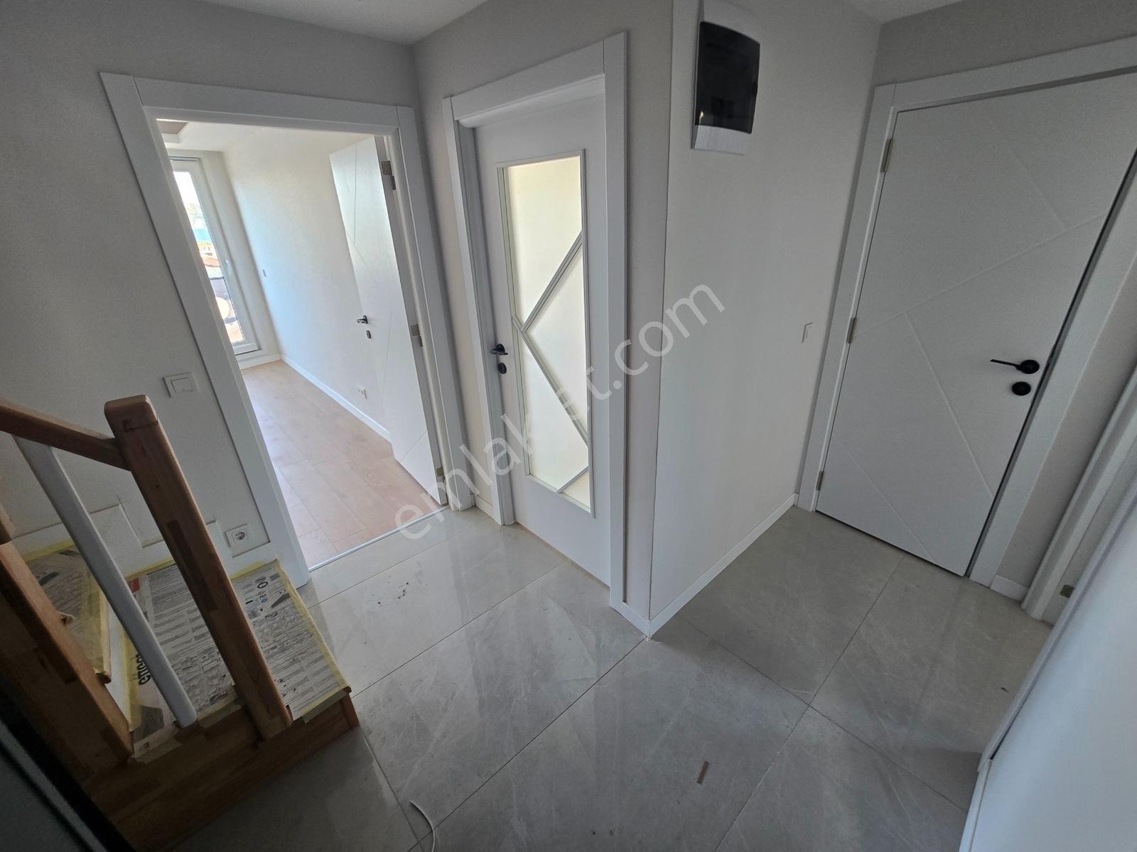 Tam Merkezde Yokuşsuz Deniz Manzaralı Teraslı 3+2 145 M2 Dublex - Görsel 20