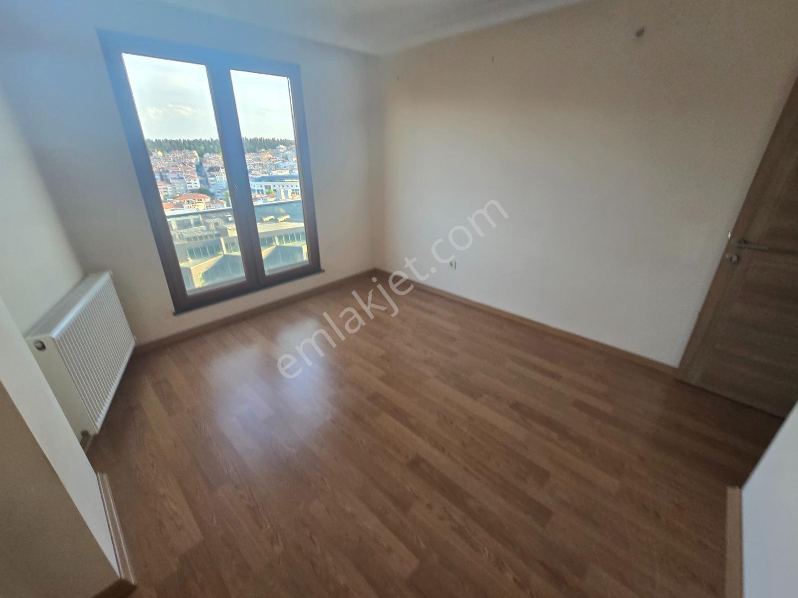 Yeni Binada Önü Açık Asansörlü 2+1 95 M2 Boş Fırsatt Daire - Görsel 17