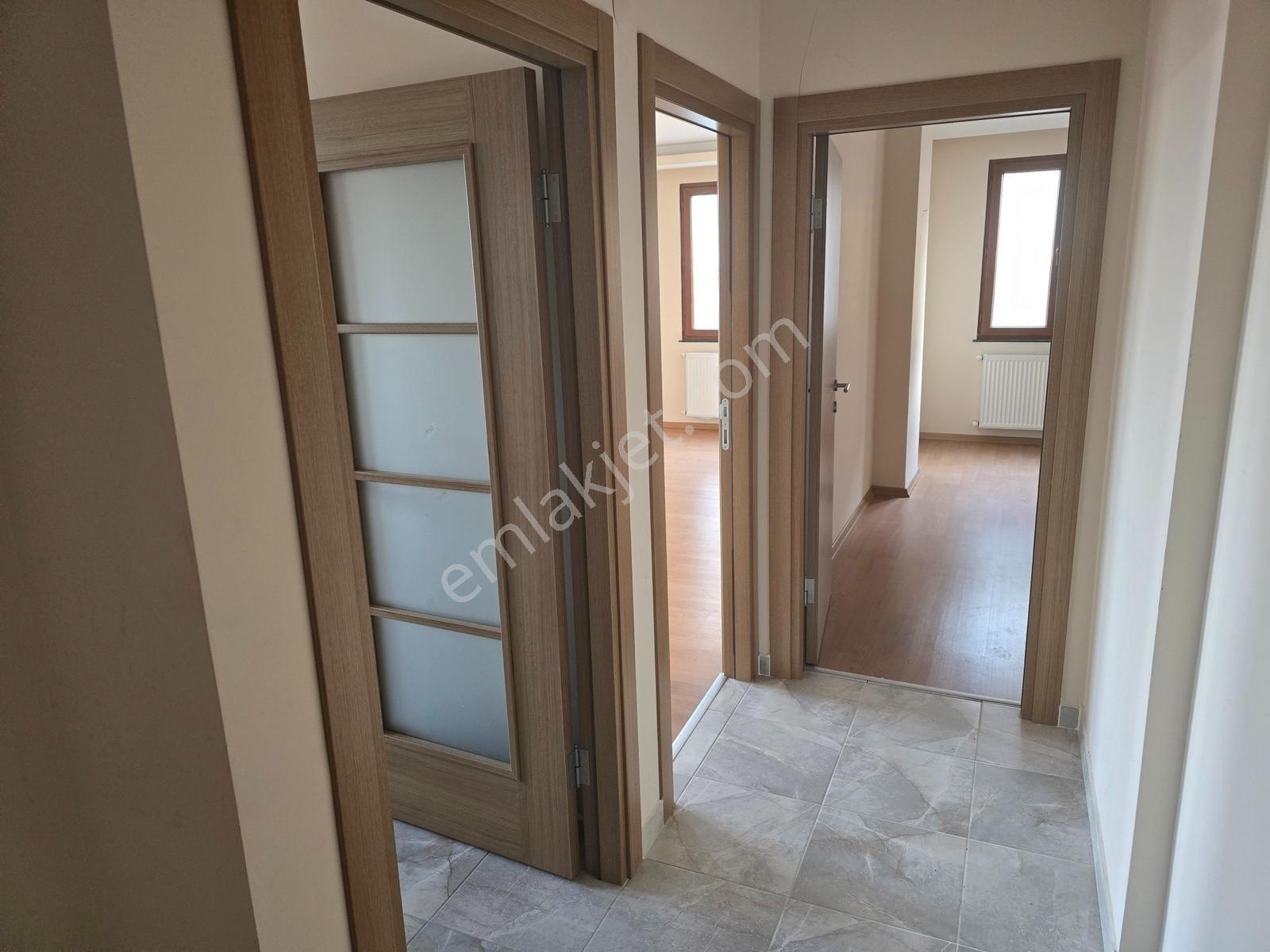 Yeni Binada Önü Açık Asansörlü 2+1 95 M2 Boş Fırsatt Daire - Görsel 25