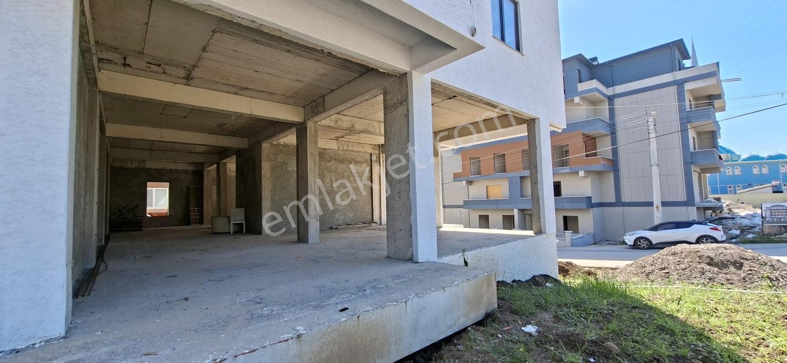 Asies Global Başiskele Kullar Bölge 140 M2 Kiralık Köşe İşyeri.! - Görsel 13