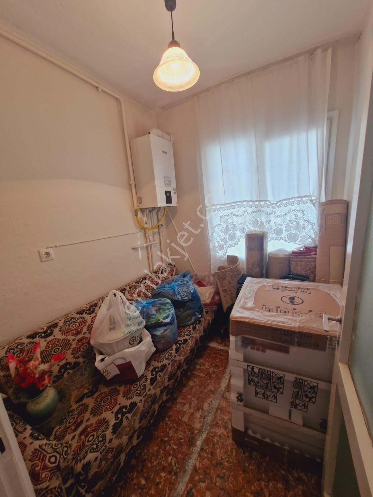 İnönü Cadde Dibinde Metro Yakını 3+1 110m2 Y.giriş Köşe Ferah Daire - Görsel 10