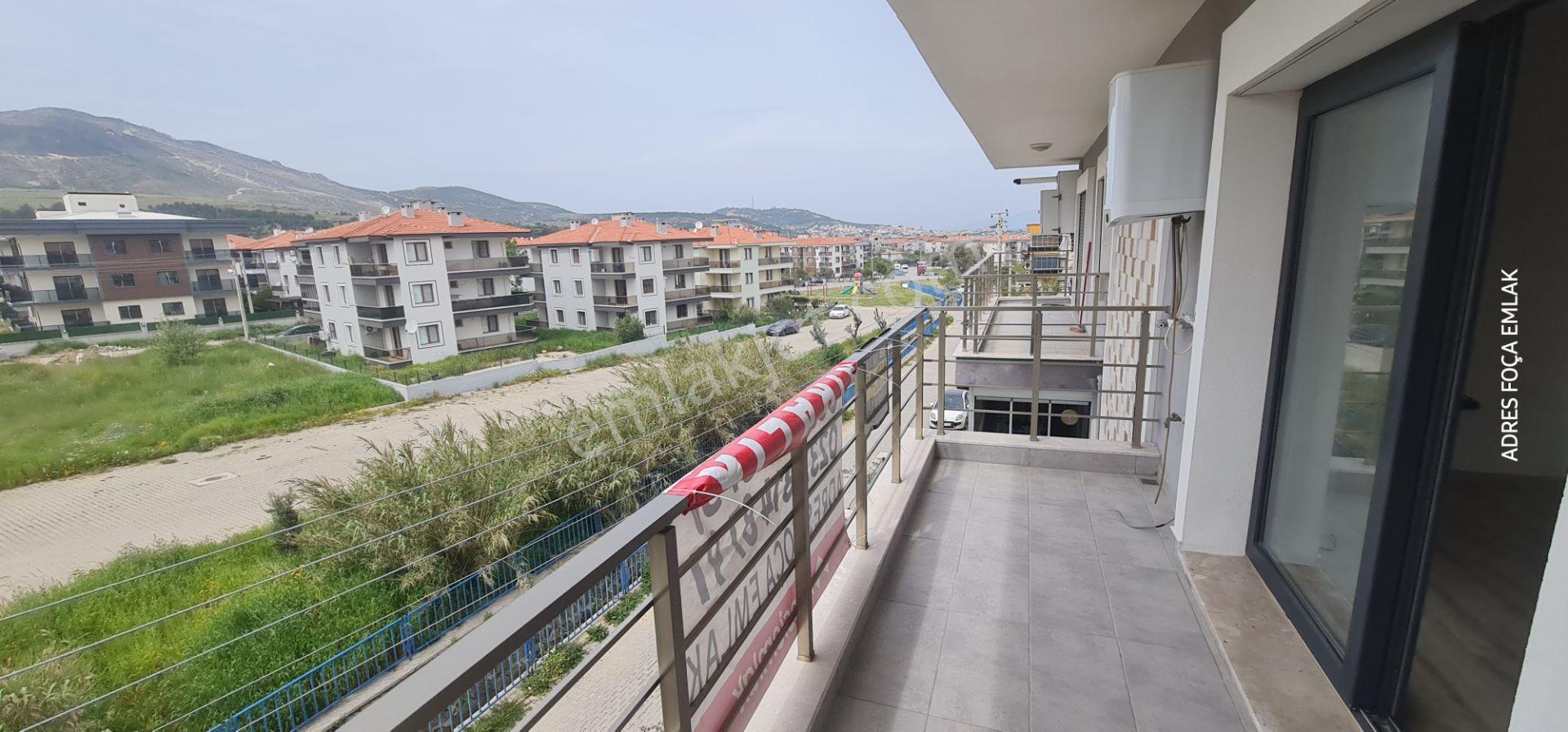 Yenifoça Narezende 3.kat Merkeze Yakın Kiralık 1+1 Daire - Görsel 7