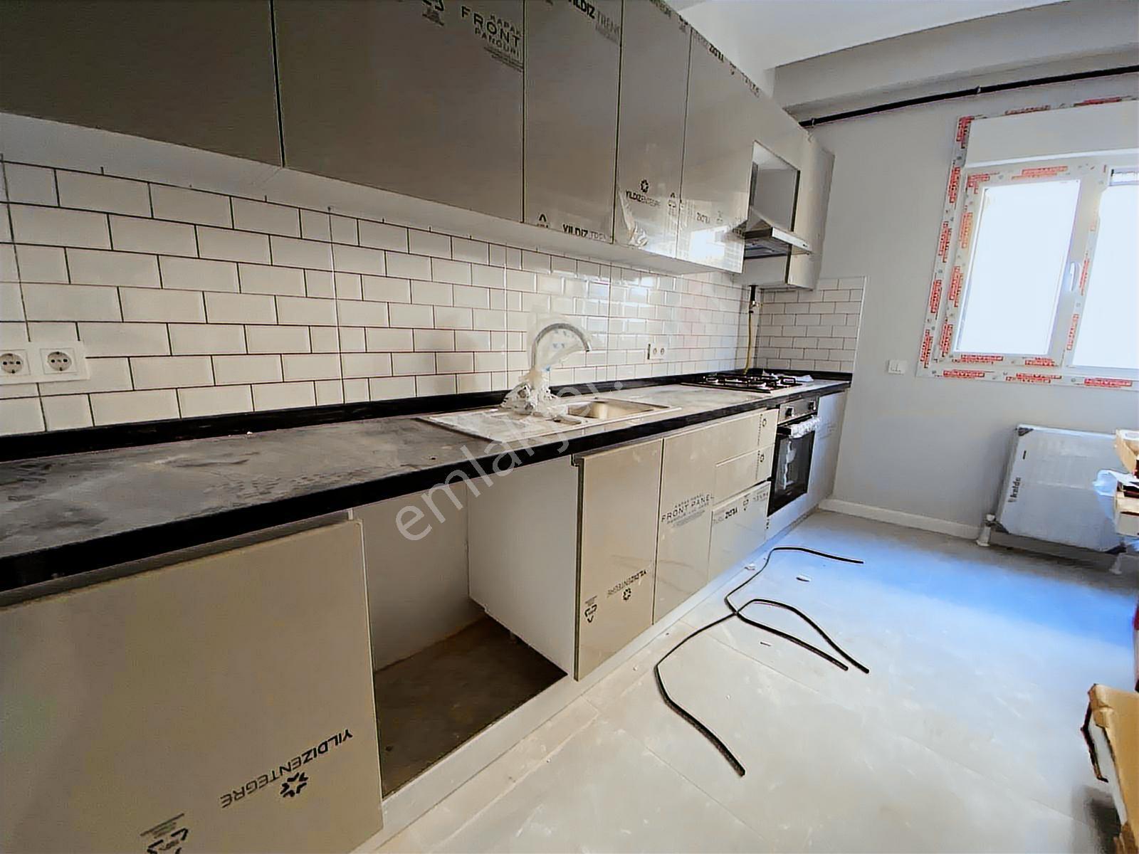 Altıntepe Menekşe Sokakta Merkezi Konumda 135 M² Net 4+1 Daire - Görsel 25