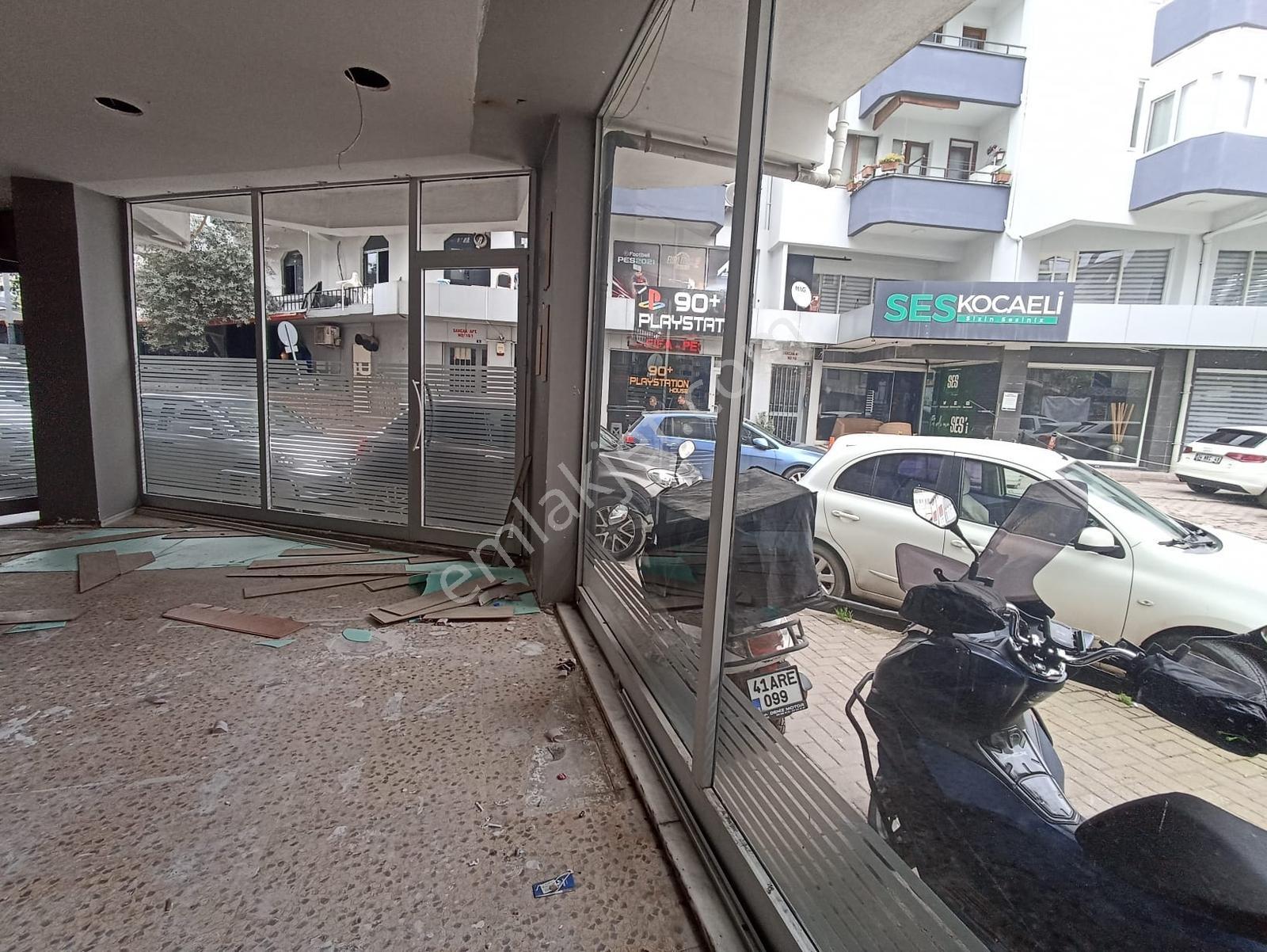 Cedit Mahallesi Muzaffer Fidan Sokak'ta 80 M² Kiralık Dükkan - Görsel 30