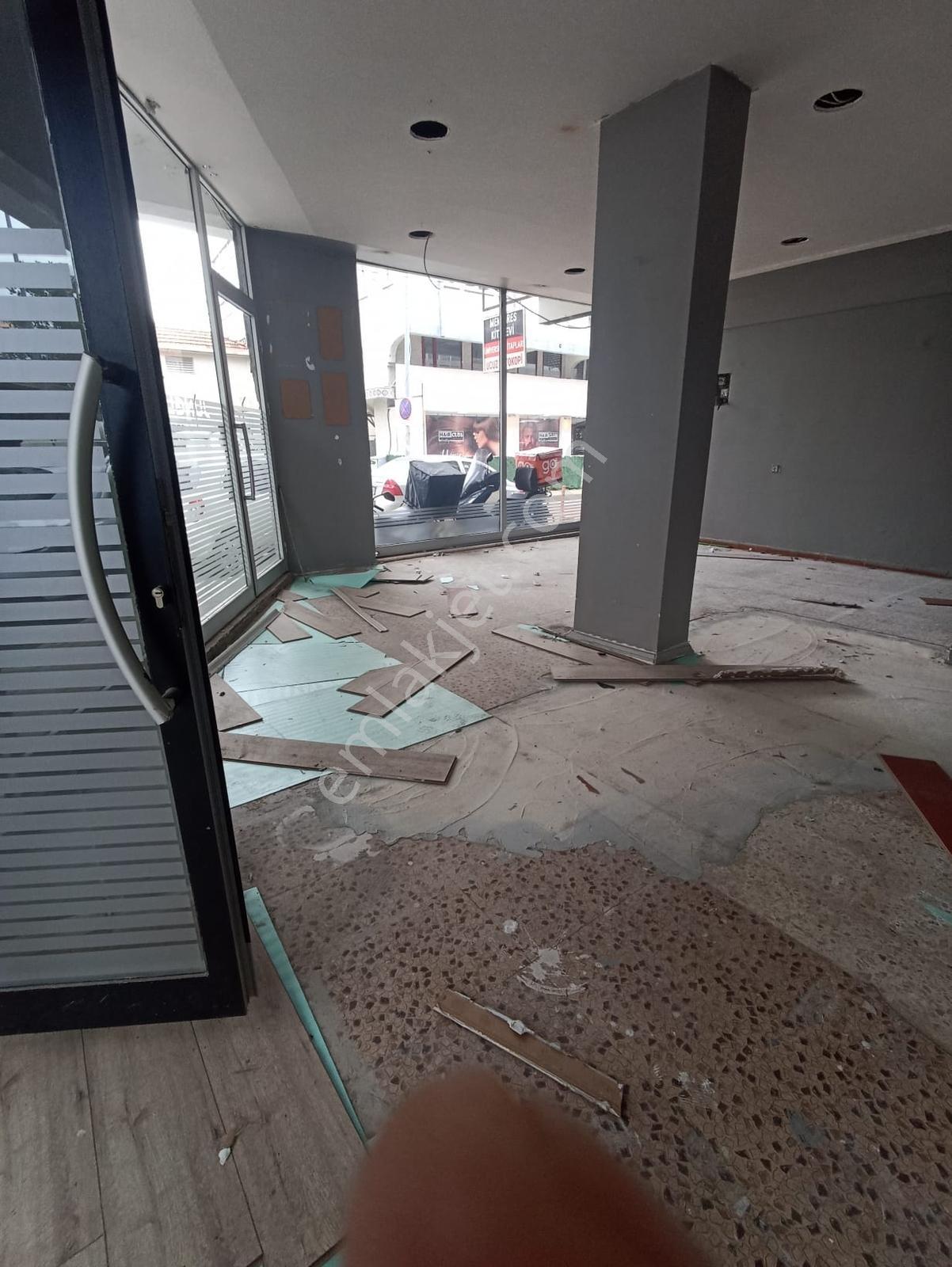Cedit Mahallesi Muzaffer Fidan Sokak'ta 80 M² Kiralık Dükkan - Görsel 16