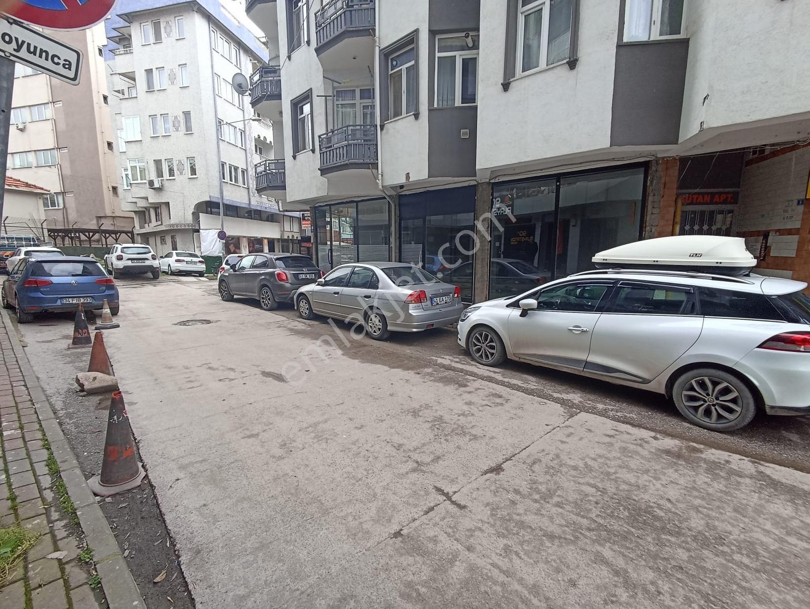 Cedit Mahallesi Muzaffer Fidan Sokak'ta 80 M² Kiralık Dükkan - Görsel 21