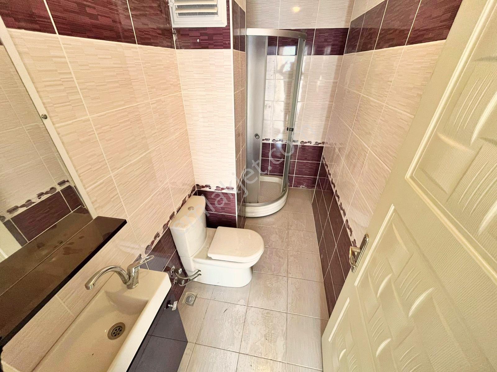 🏠blue Life Egen'den Gerçek İlan-kadıköy'de 3+1 Ön Cephe En Üst Kat Severlere Asansörlü Daire - Görsel 4