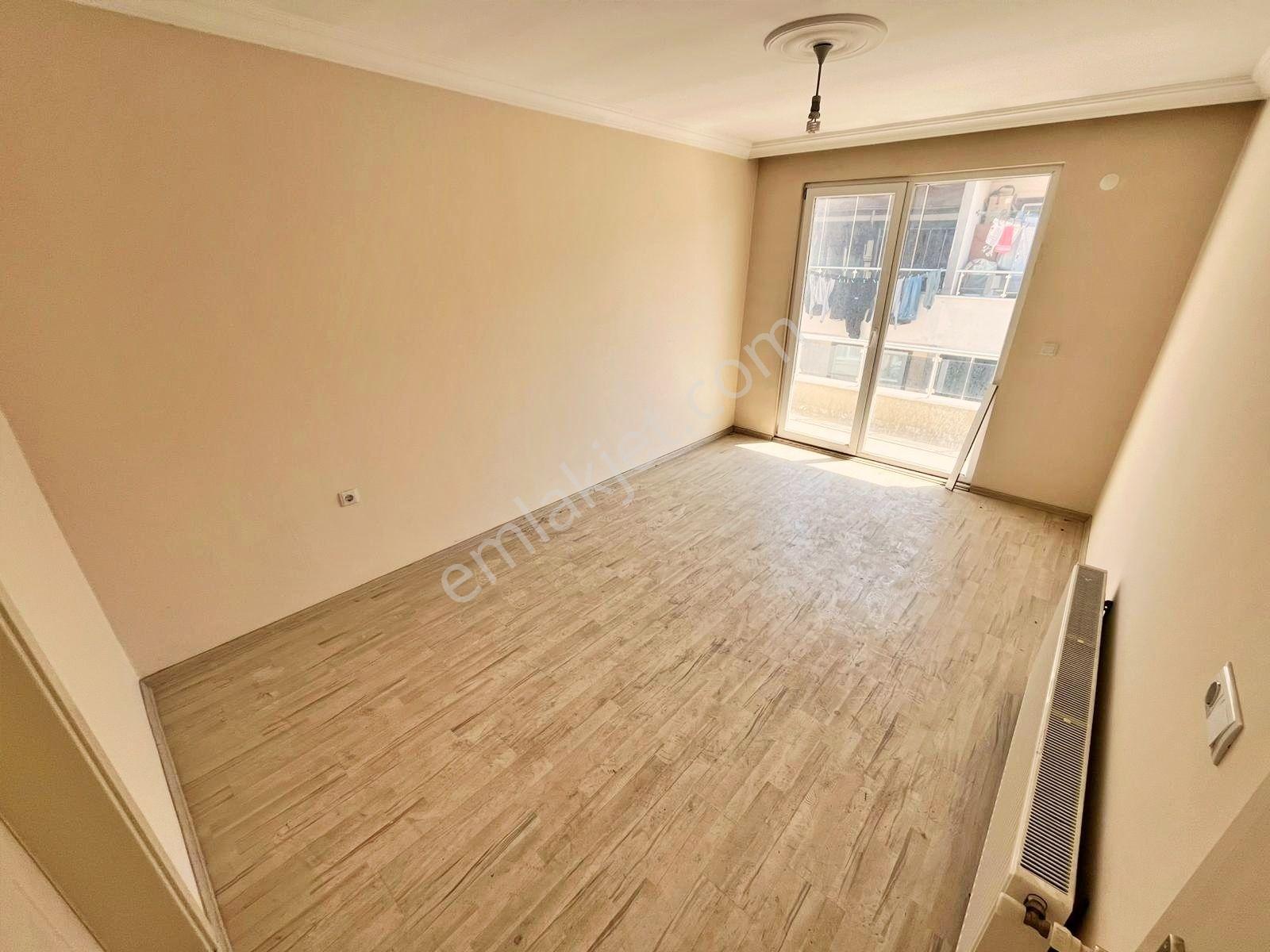 🏠blue Life Egen'den Gerçek İlan-kadıköy'de 3+1 Ön Cephe En Üst Kat Severlere Asansörlü Daire - Görsel 12