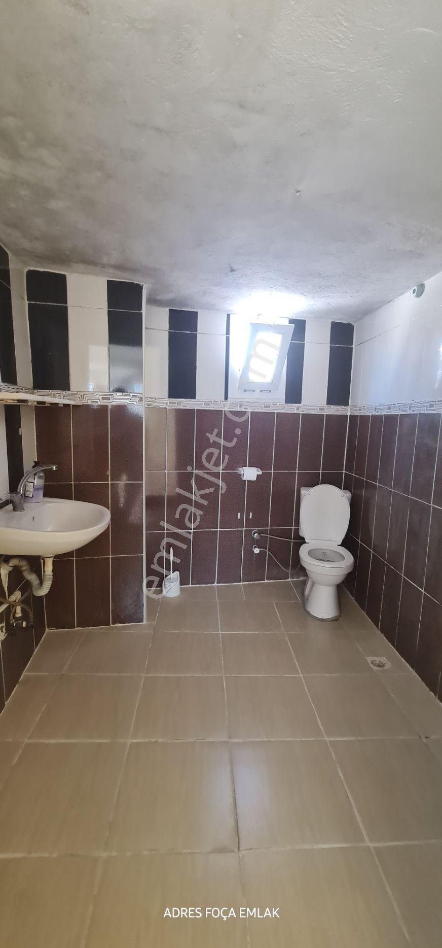 Yenifoça Gencellide Kiralık 3.kat 2+1 Daire - Görsel 6