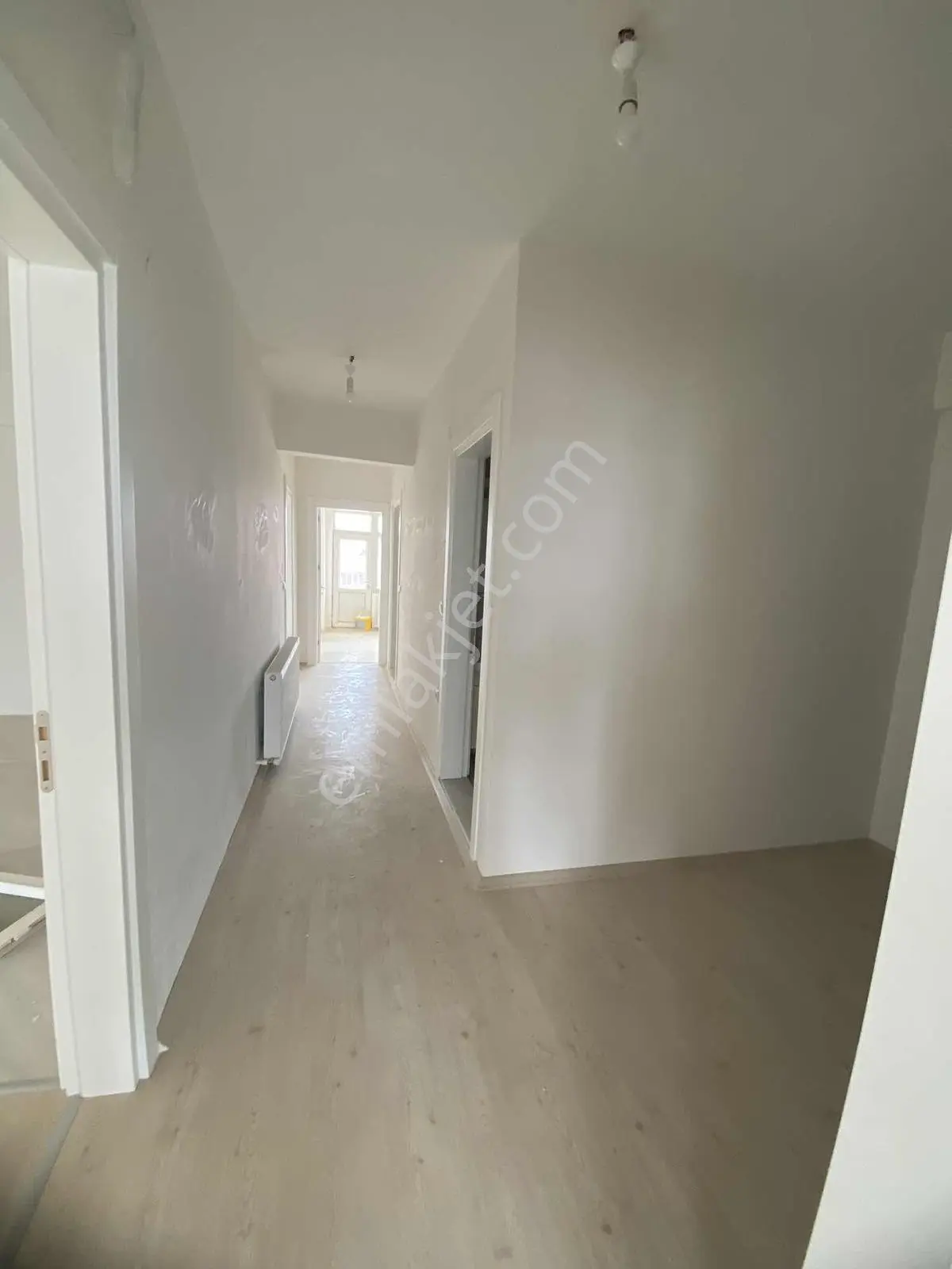 Leroxuçarcanerden Kocaman Cadde Üstü Kaçmaz Fırsat 3+1 140 M2 - Görsel 5