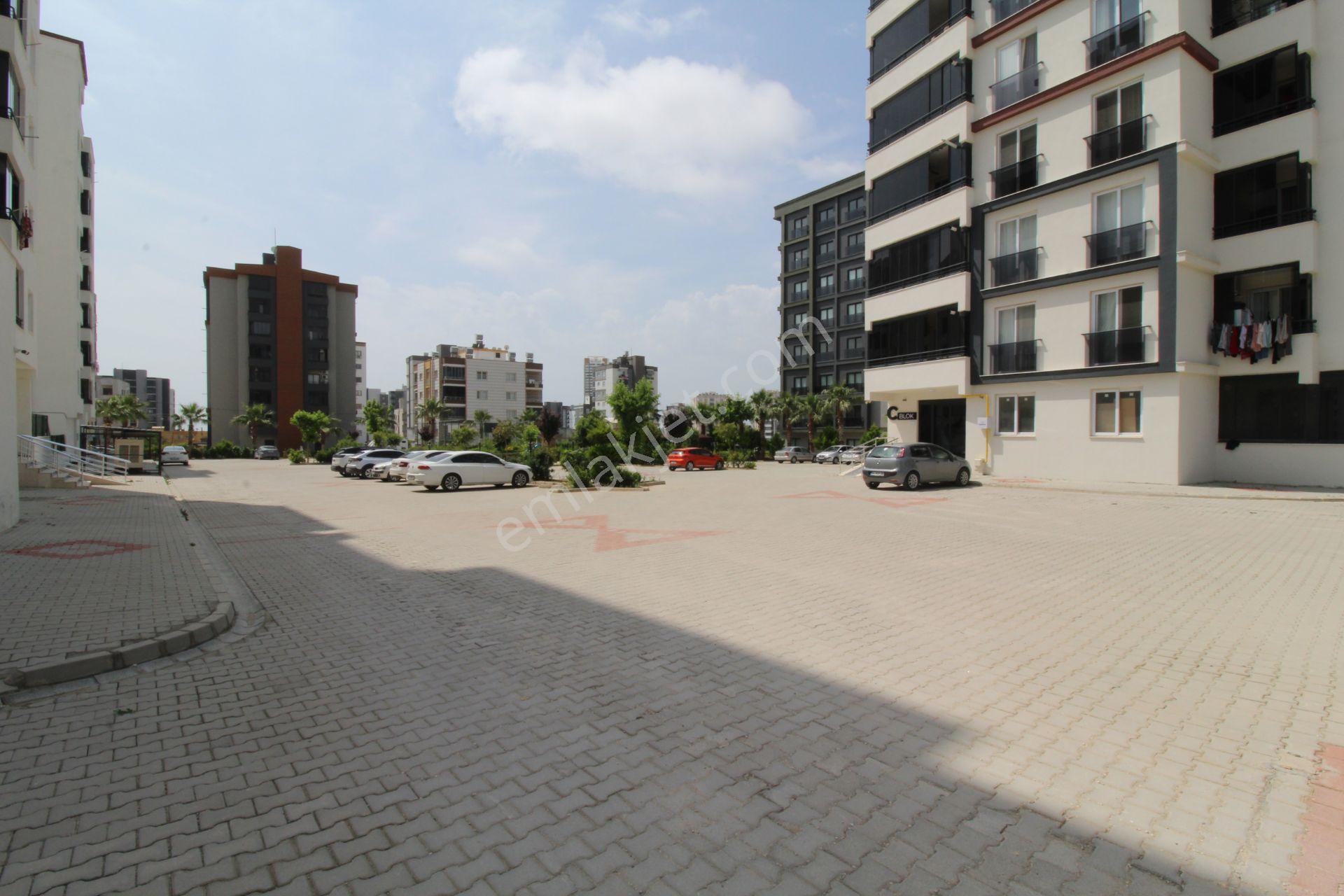 Aslan'dan Site İçi, Havuzlu, Geniş Metrajlı İskanı Alınmış 1+1 - Görsel 18