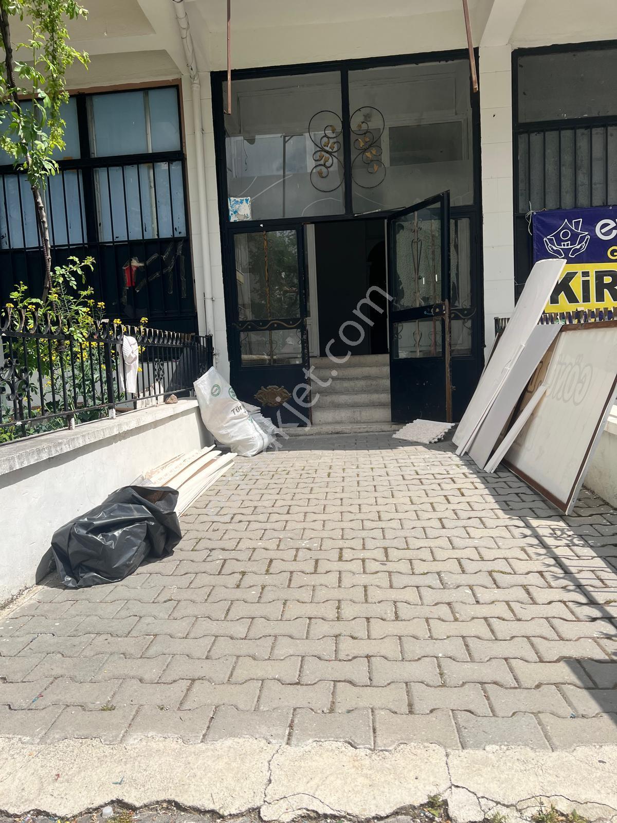Ufuktepede Geniş M2 Li Kiralık Dükkan - Görsel 26