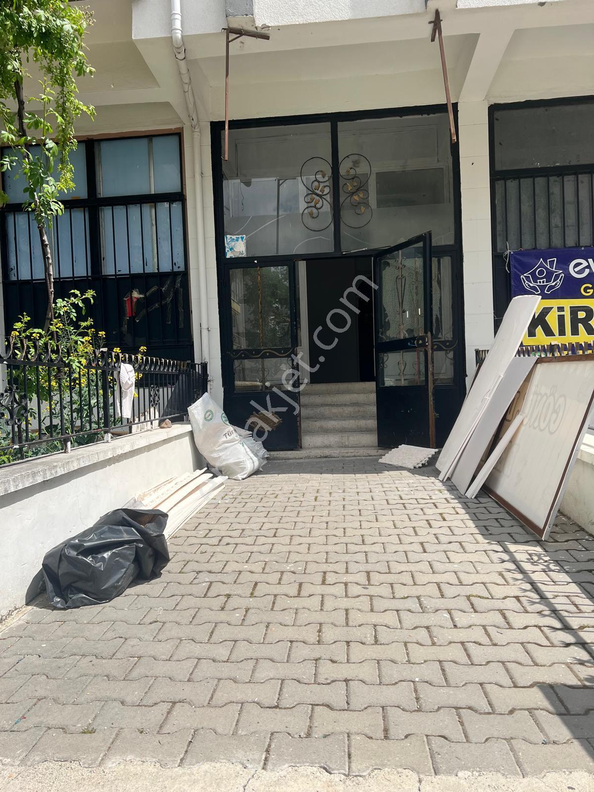 Ufuktepede Geniş M2 Li Kiralık Dükkan - Görsel 25