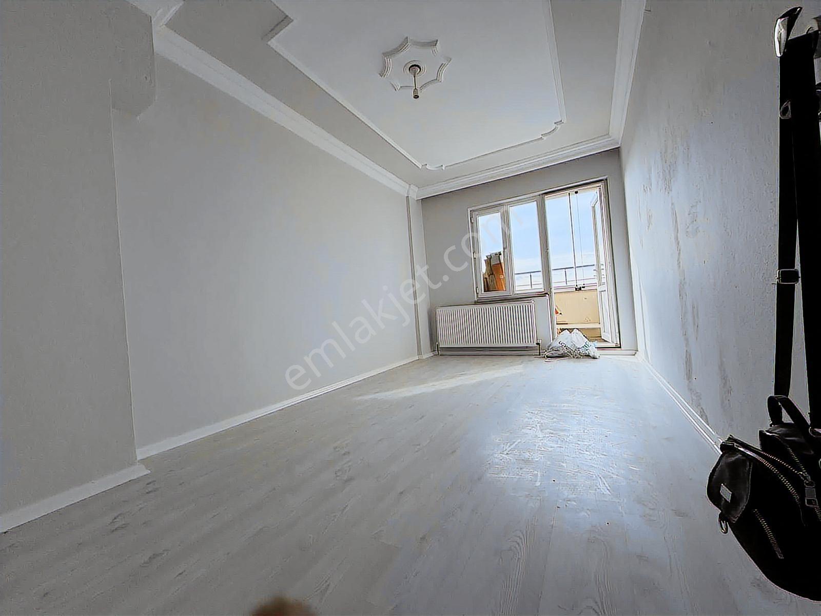 Remax Area Dan Karacabey Emir Sultanda 2+1 Kiralık Daire - Görsel 21