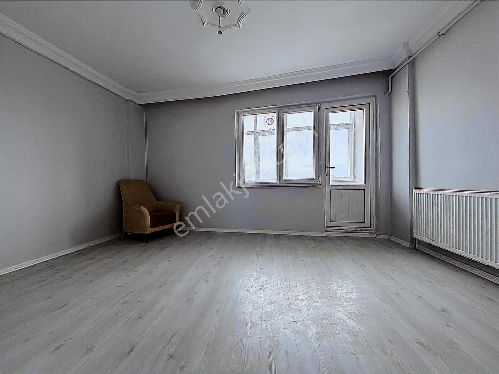 Remax Area Dan Karacabey Emir Sultanda 2+1 Kiralık Daire - Görsel 20